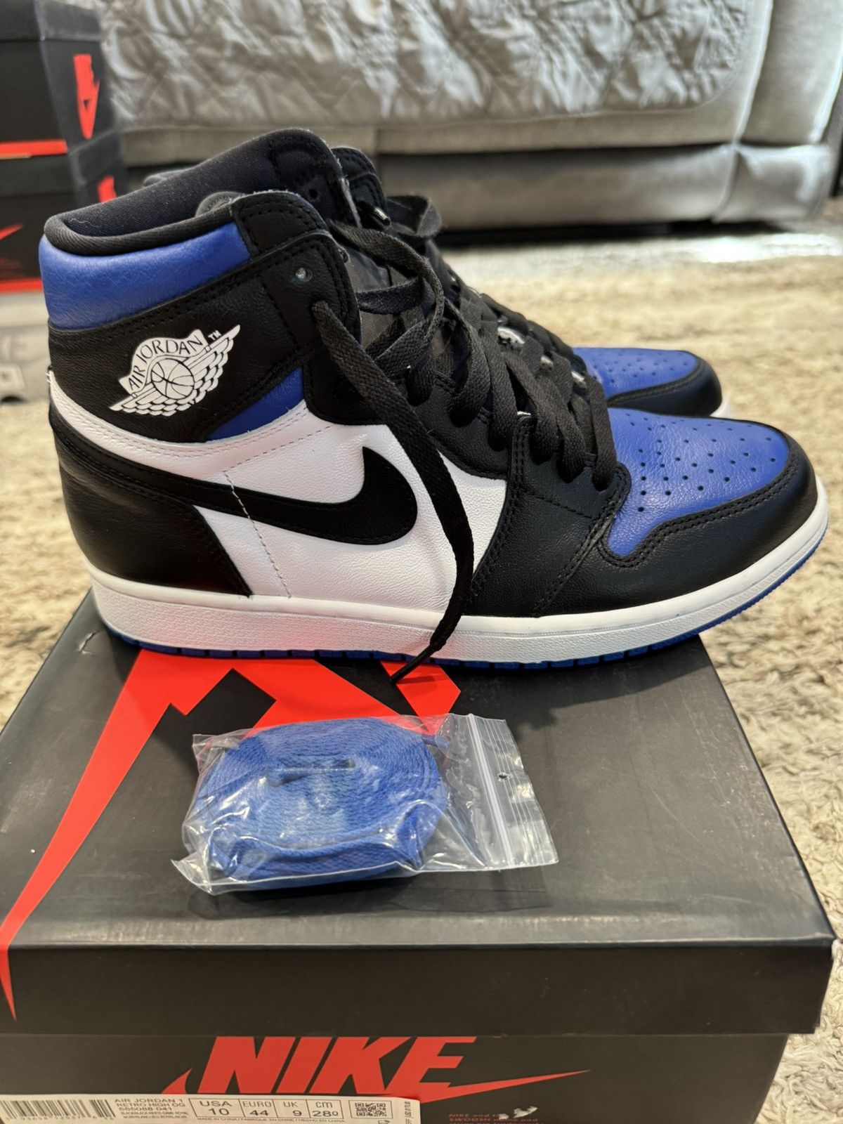 Jordan Brand Air Jordan 1 Retro Size US 10 / EU 43 - 5 Thumbnail