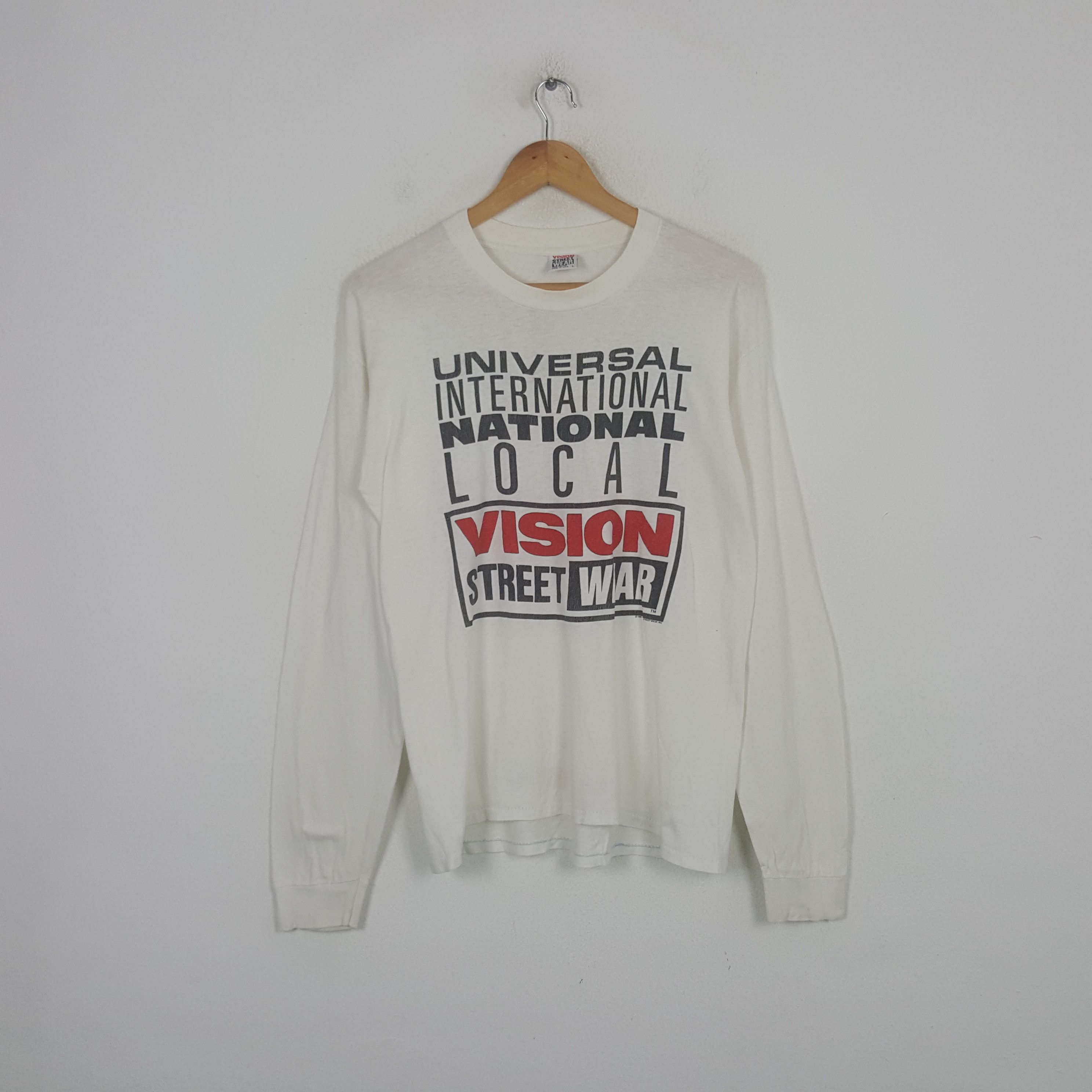 Vision Streetwear Vintage Vision Streetwear 1987 Hip-hop Style Tshirt C301N14 Size M / US 6-8 / IT 42-44 - 1 Thumbnail