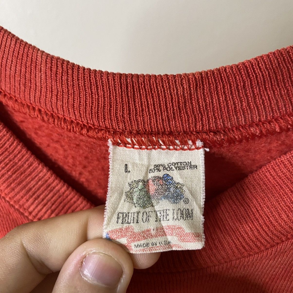 Vintage Vintage 1980s Chicago City Sunfaded Sweatshirt Size US L / EU 52-54 / 3 - 3 Thumbnail