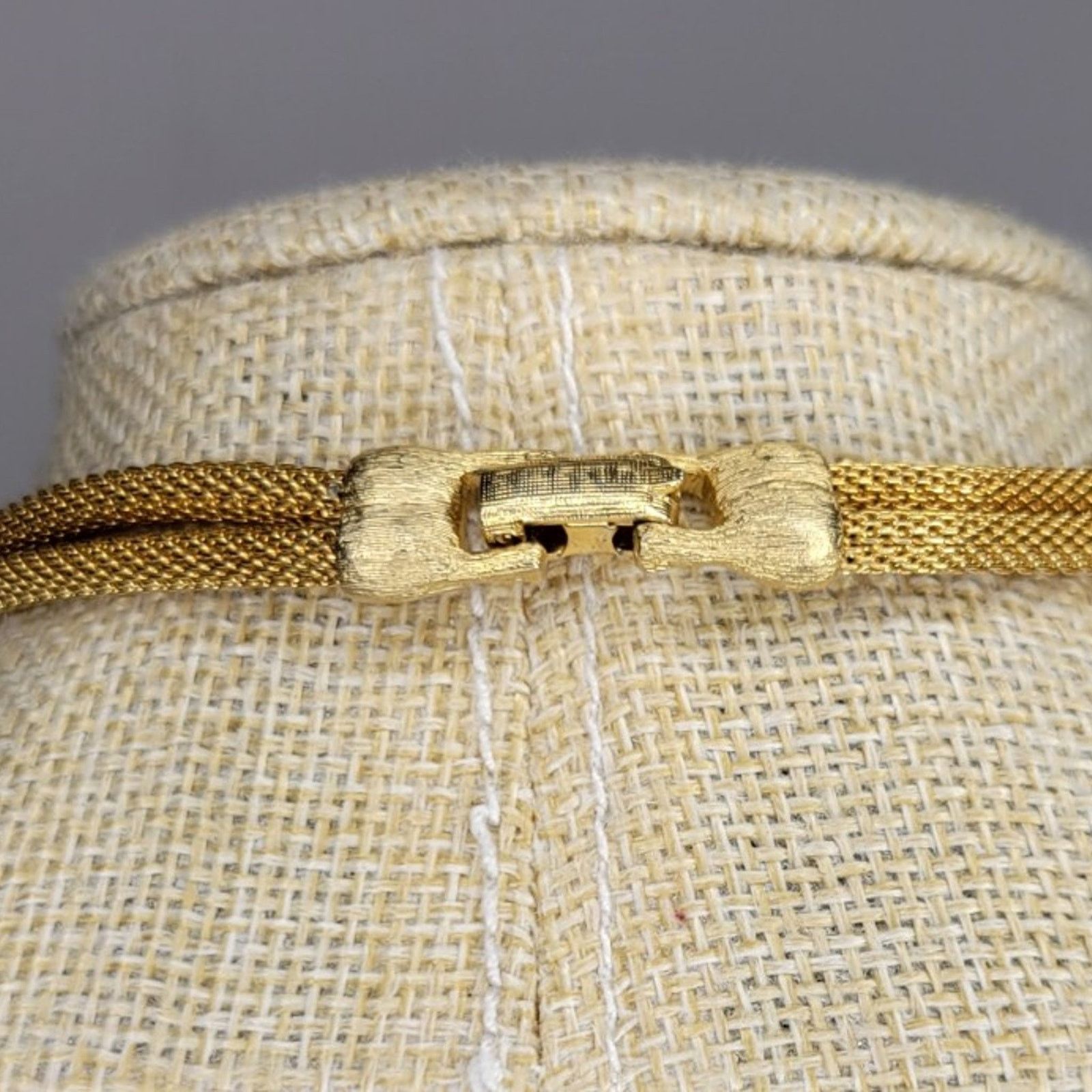 Westerlind Vintage Gold Tone Leaf Knot Necklace Size ONE SIZE - 9 Thumbnail