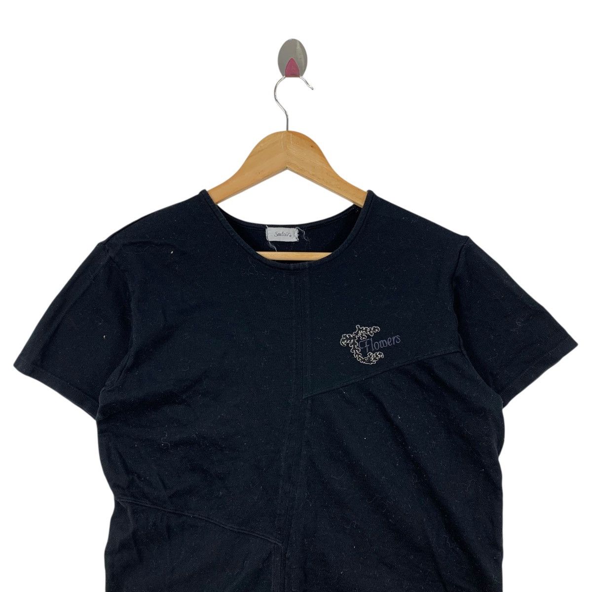 Vintage Vintage SAUTOIR Embroidered Flowers Japanese Brand Tshirt Size S / US 4 / IT 40 - 2 Thumbnail