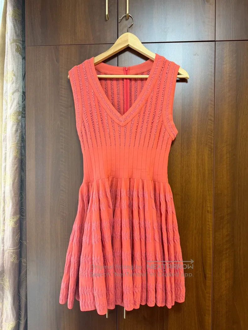Alaia Alaia Dress Size XS / US 0-2 / IT 36-38 - 1 Thumbnail