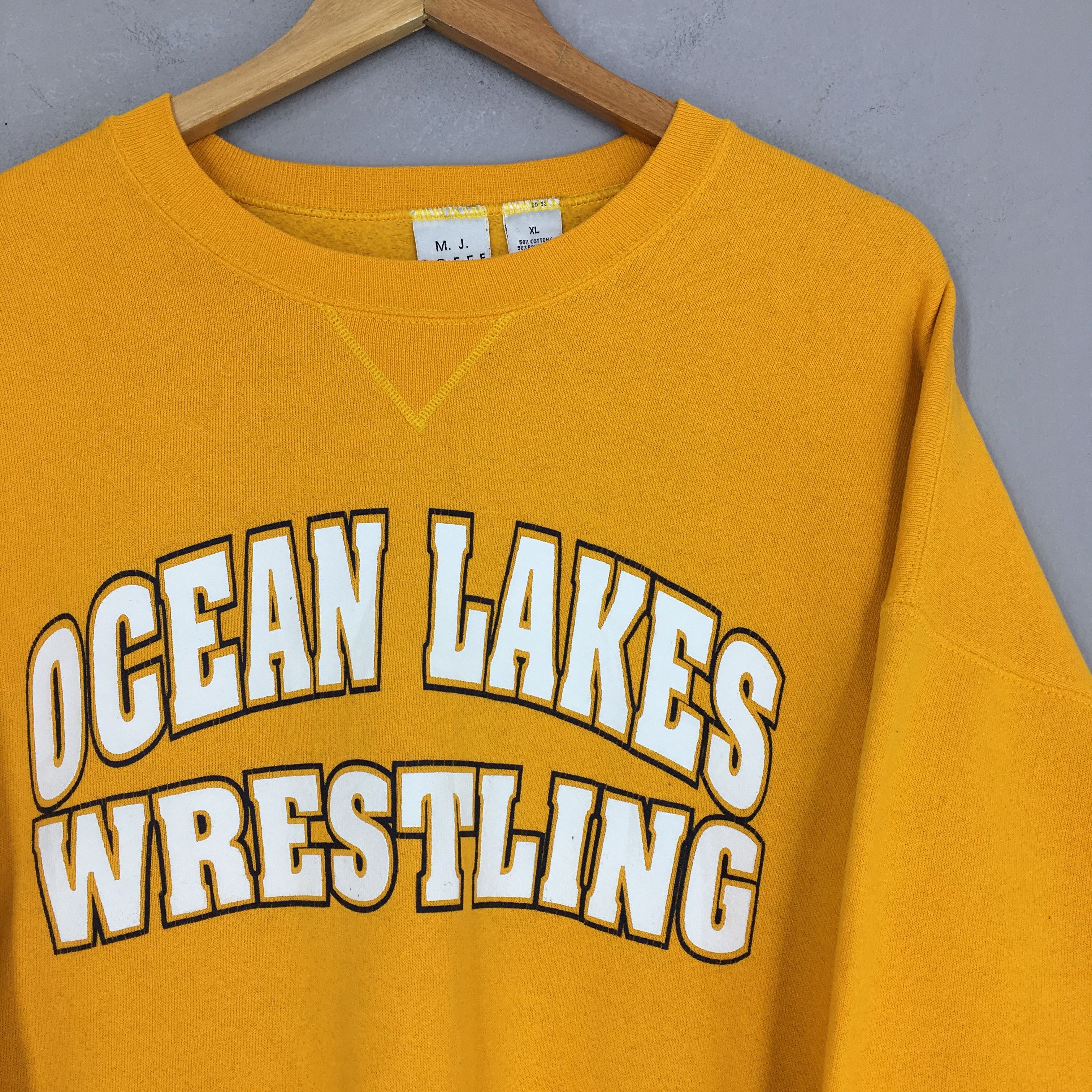 Vintage Vintage 90s Ocean Lake Wrestling Yellow Sweatshirt XLarge Size US XL / EU 56 / 4 - 2 Thumbnail