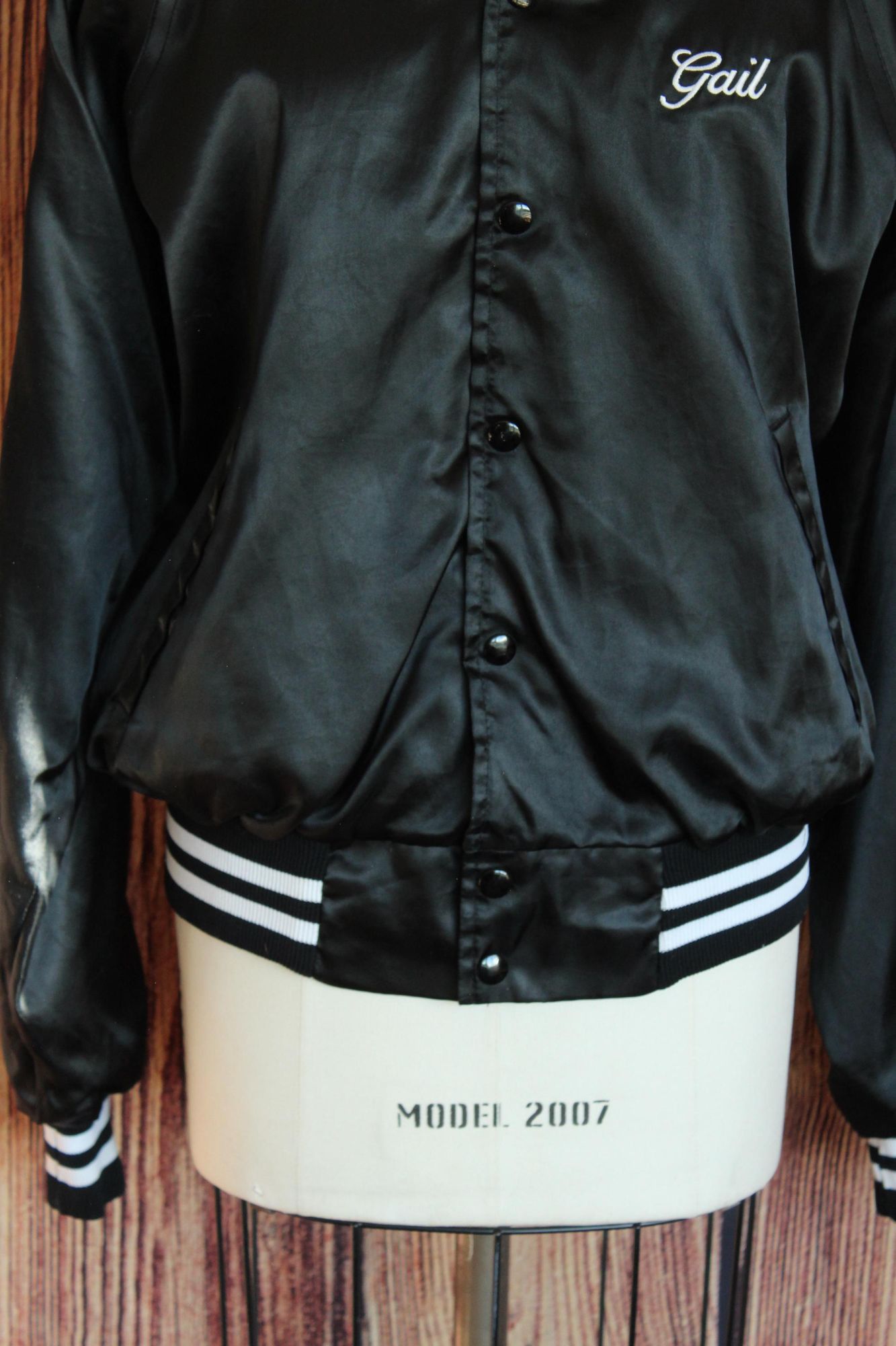 Vintage Vintage 1970s 1980s Men's Jacket, Black Satin Rennoe Vinelan Size US M / EU 48-50 / 2 - 4 Thumbnail