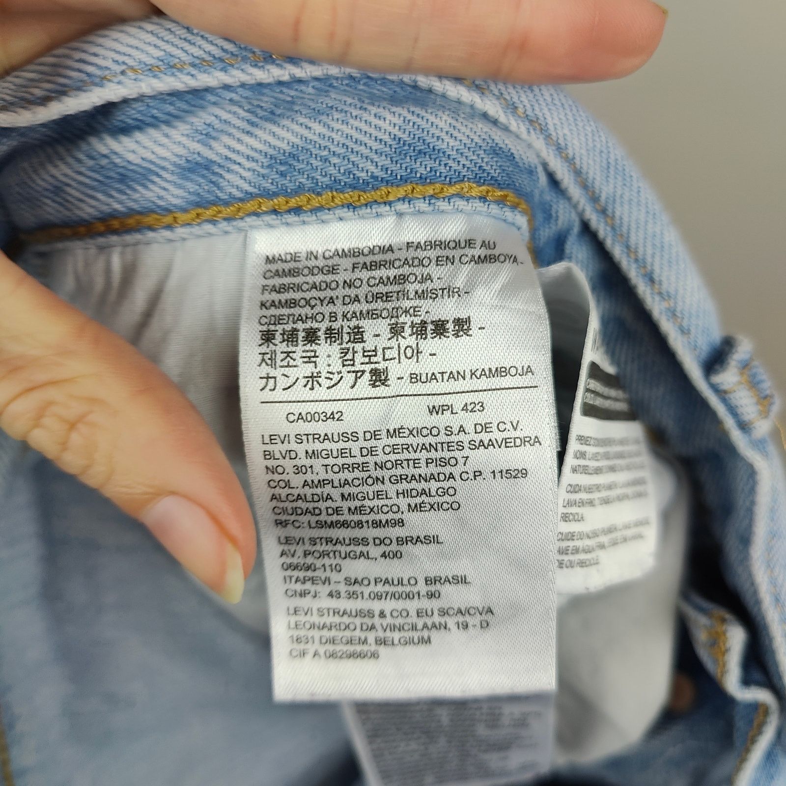 Levi's Levi's Wedgie Straightlev Jeans Womens 32 Light Wash Size 32" / US 10 / IT 46 - 9 Thumbnail