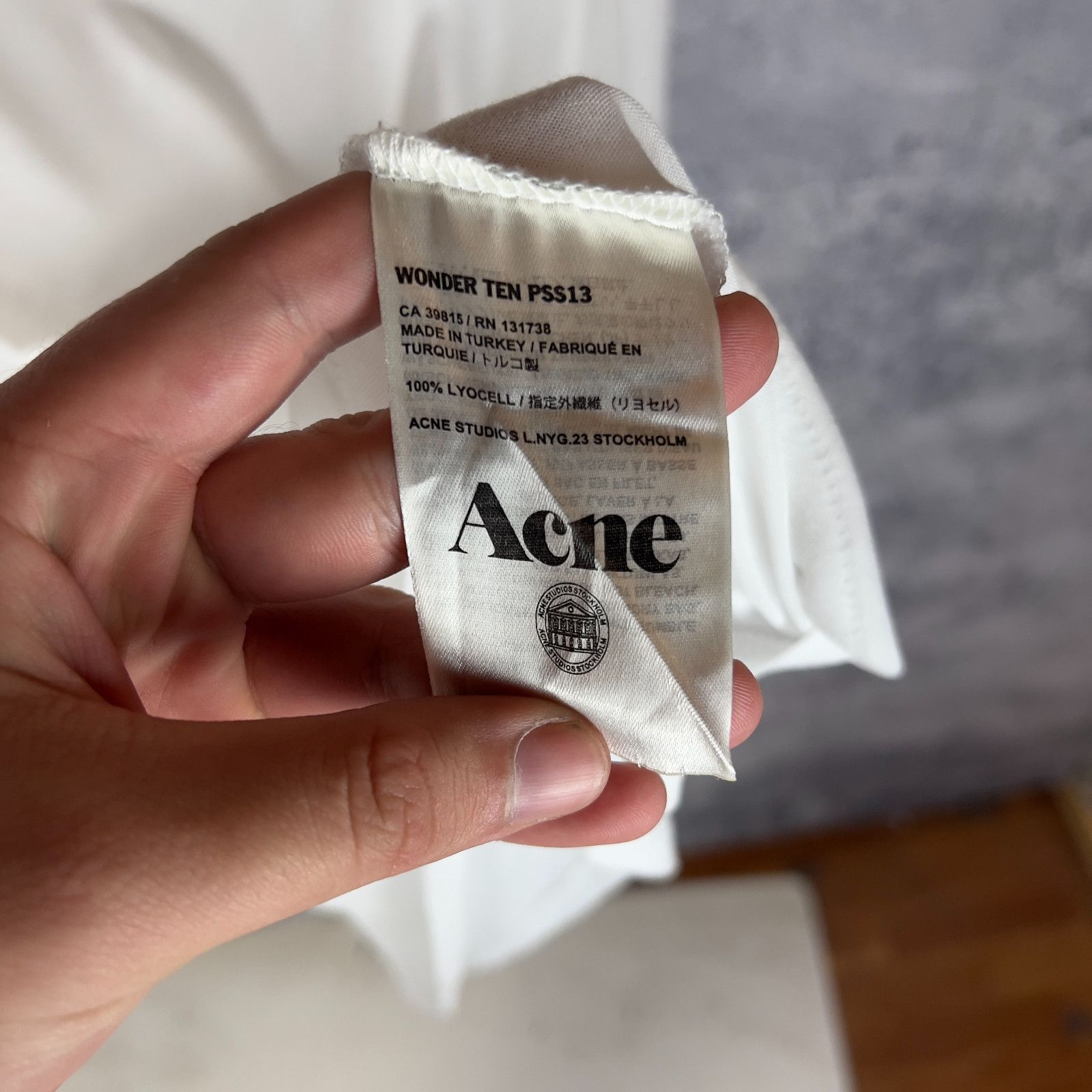 Acne Studios Acne Studios Women's Tee Size M White Lyocell Short Sleeve ` Size M / US 6-8 / IT 42-44 - 5 Thumbnail