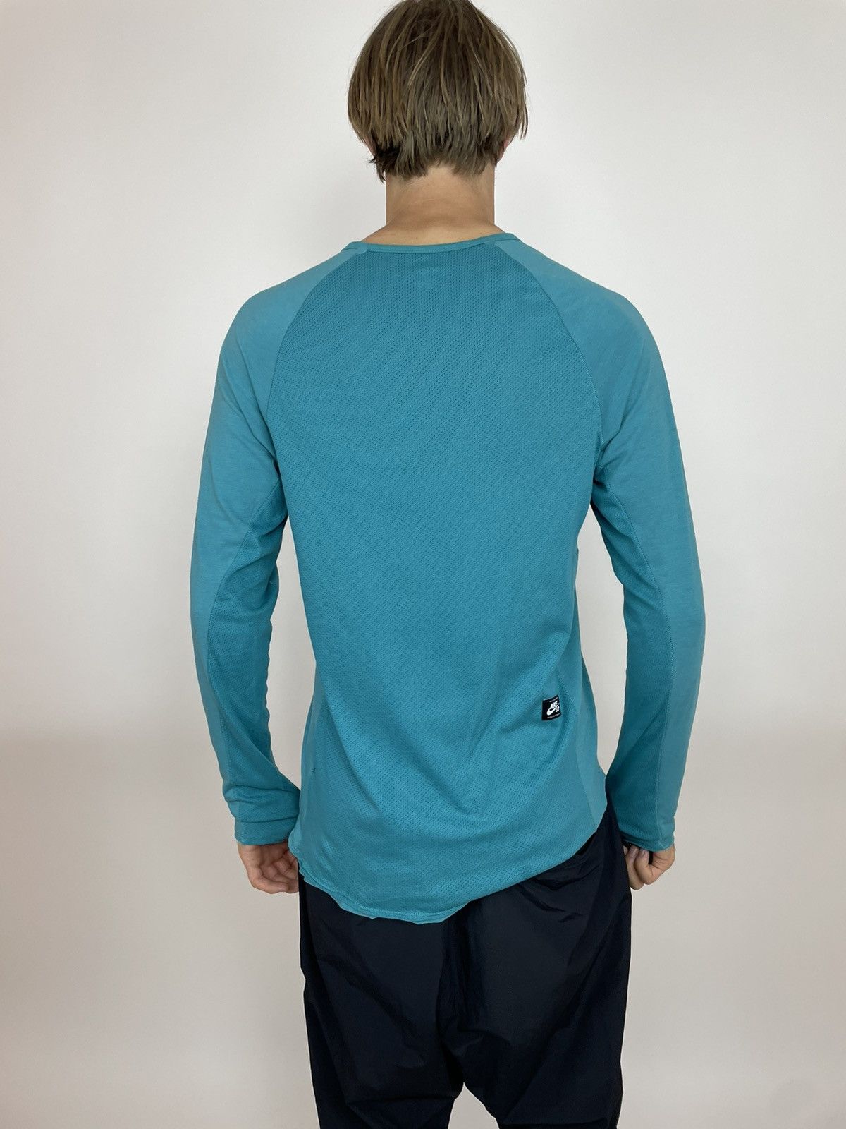 Nike Nike SB Long Sleeve Mens size M Oversized Size US M / EU 48-50 / 2 - 8 Thumbnail