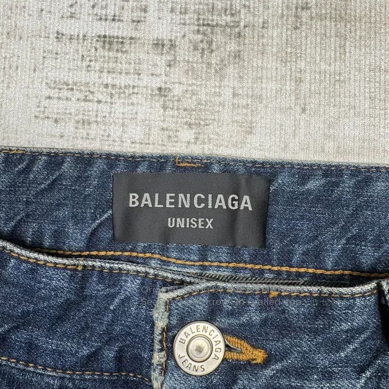 Balenciaga Balenciaga size S Washed jeans Size US 27 - 4 Thumbnail