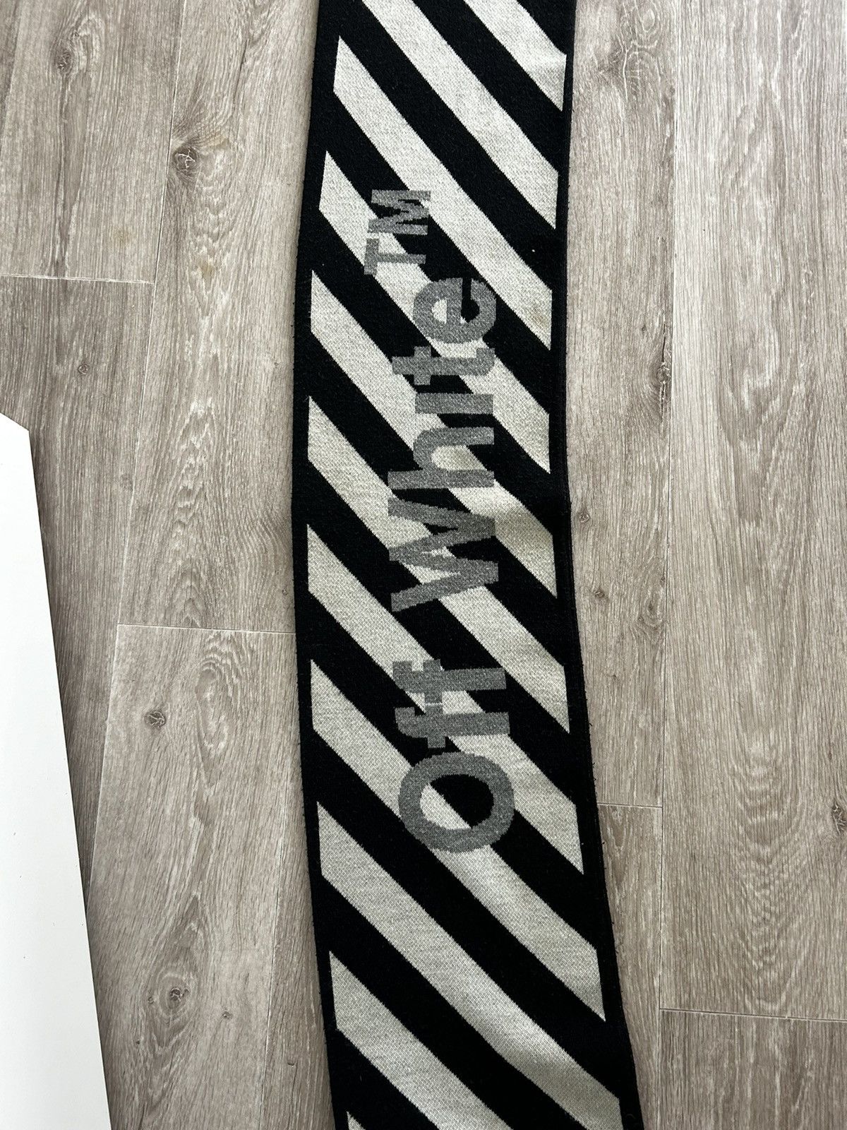 Off-White Off-White Scarf Size ONE SIZE - 6 Thumbnail