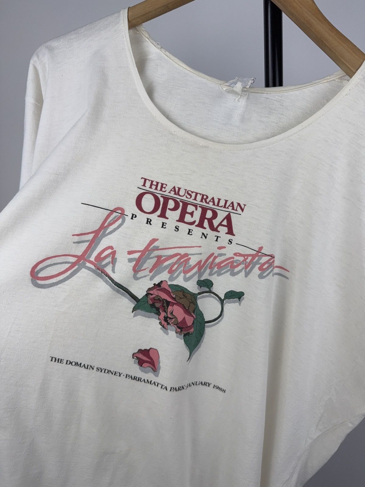 Vintage 1988 Australian Opera La Traviata Tee Bladon Made Australia Size US M / EU 48-50 / 2 - 5 Thumbnail