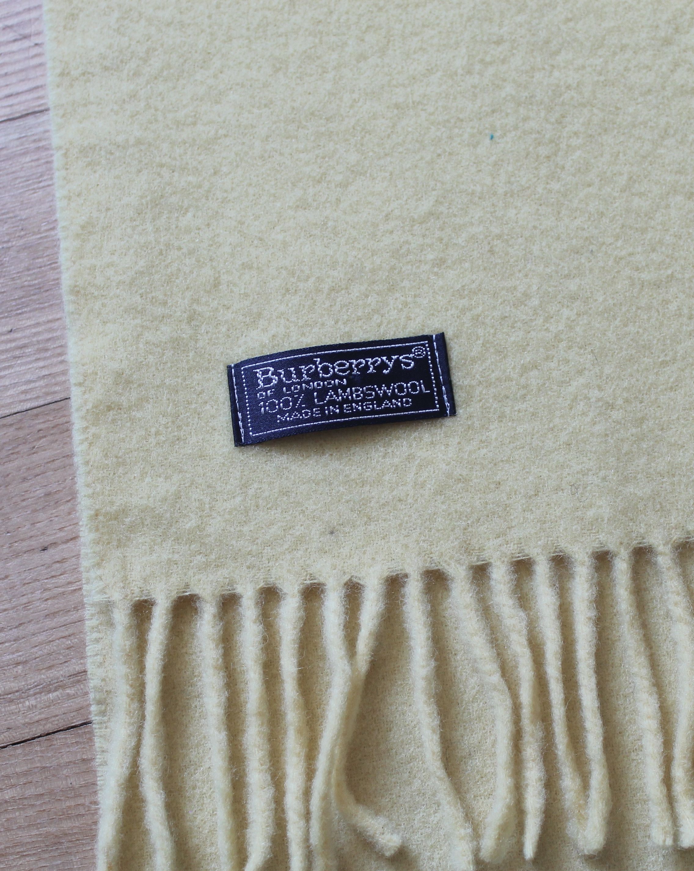 Burberry Vintage Burberrys Yellow Scarf Size ONE SIZE - 5 Thumbnail