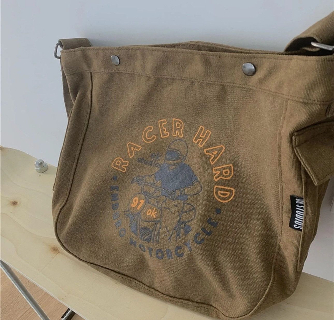Japanese Brand 90s retro cartoon graphic canvas shoulder bag crossbody y2k Size ONE SIZE - 4 Thumbnail