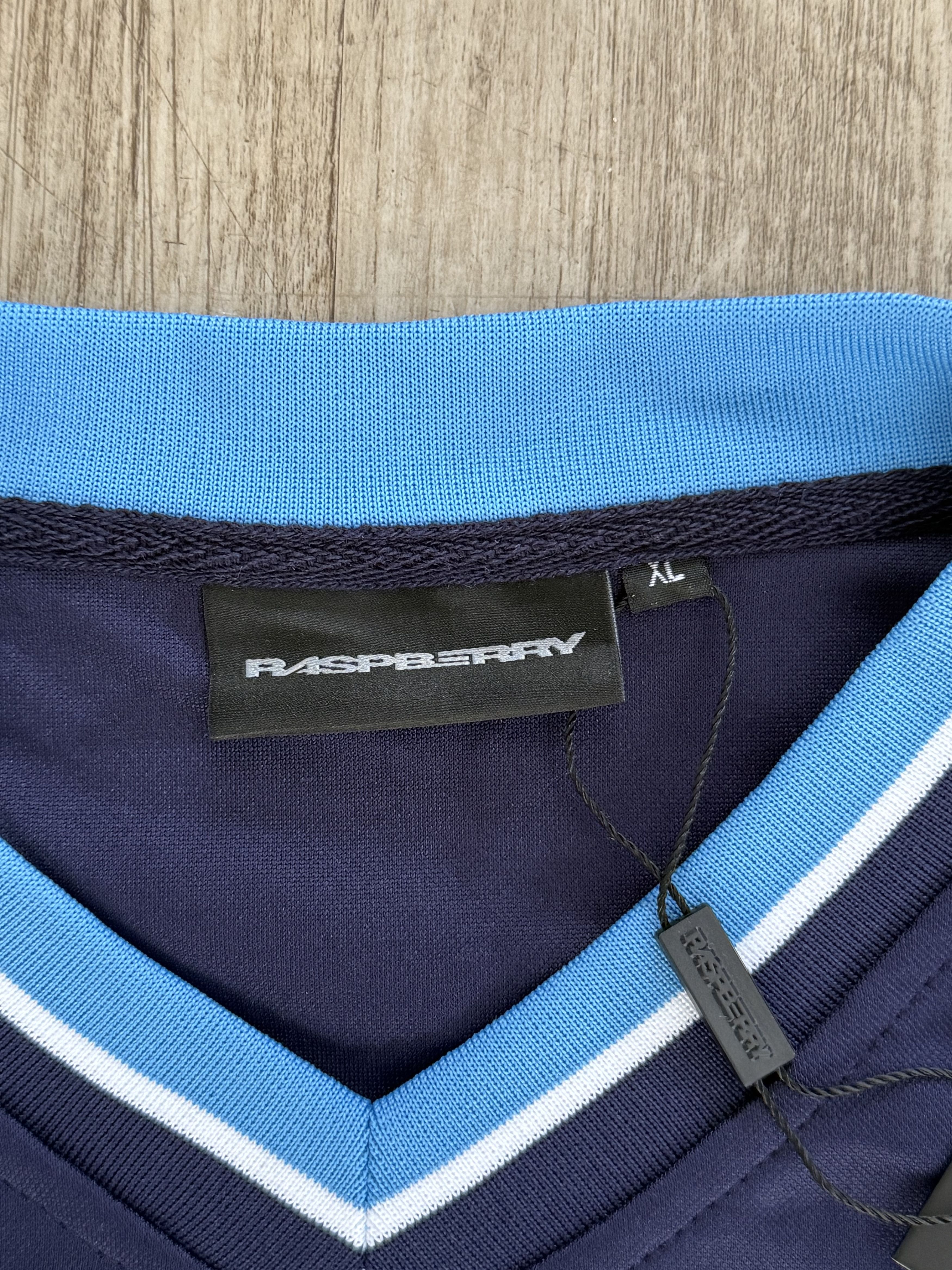 The GV Gallery GvGallery Raspberry Hills 'LGND' Jersey Size US XL / EU 56 / 4 - 3 Thumbnail