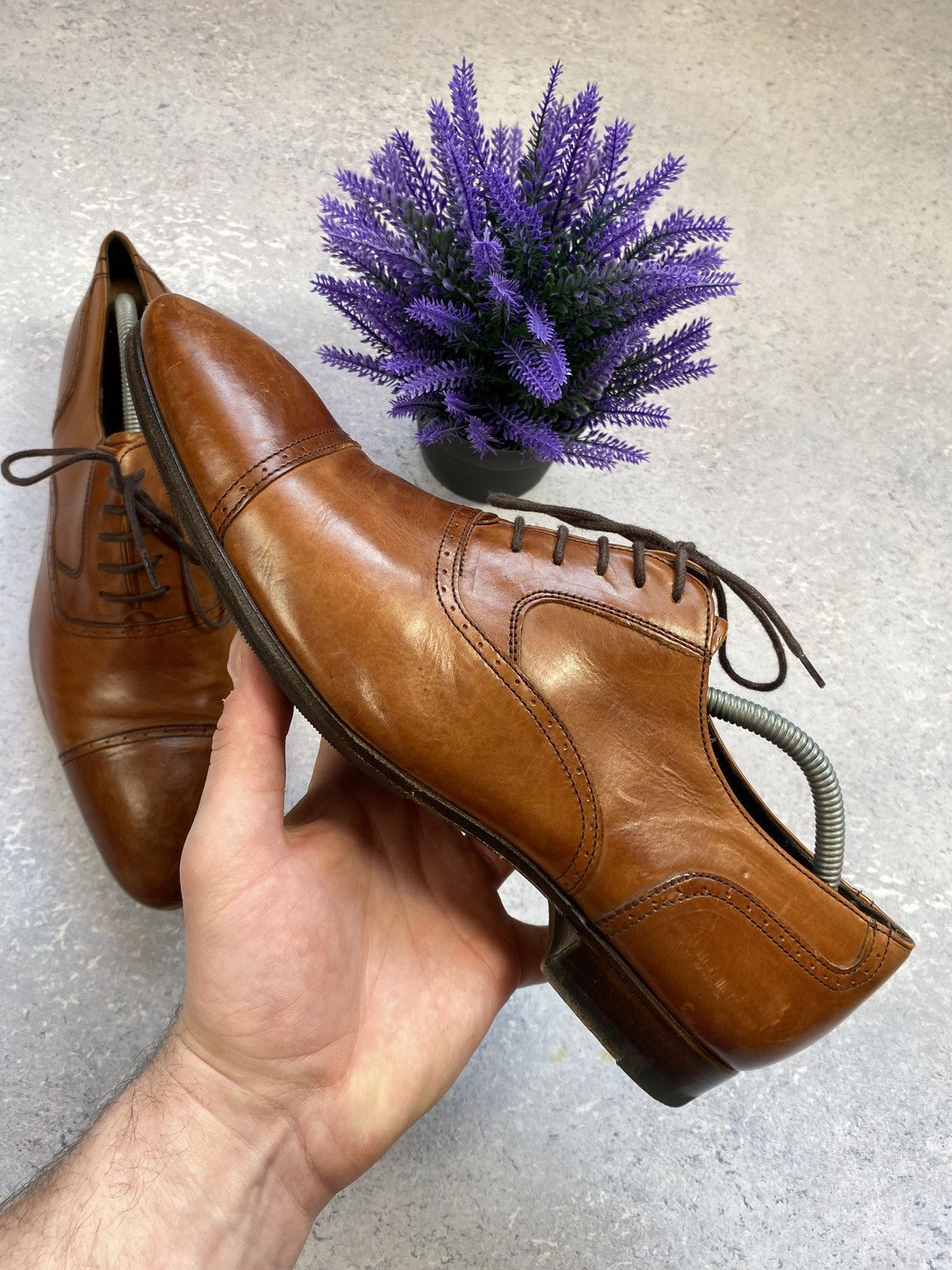 Russell & Bromley Russel and Bromley Men’s Brown Leather Brouge Size 9.5 Size US 9.5 / EU 42-43 - 14 Thumbnail
