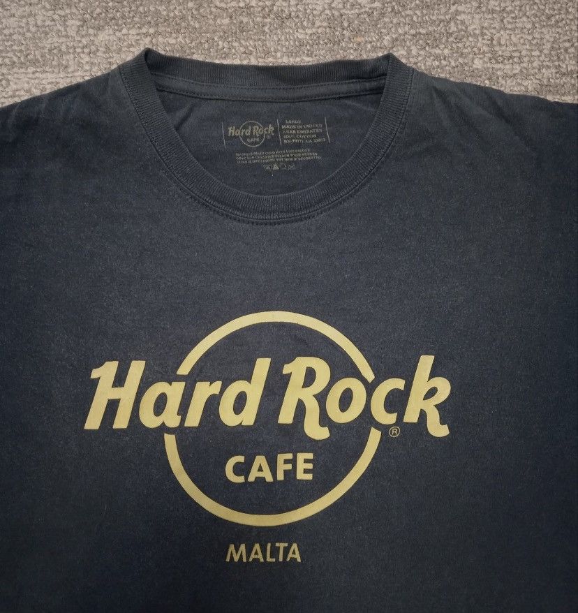 Hard Rock Cafe Hard Rock Cafe Malta logo y2k vintage tee Size US L / EU 52-54 / 3 - 3 Thumbnail