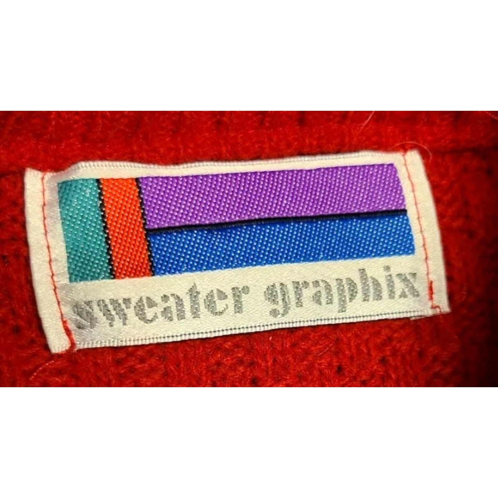 Vintage SWEATER GRAPHIX Red Sweater Mens M Argyle Aztec Geometric pullover Crew Neck Vintage Size US M / EU 48-50 / 2 - 4 Thumbnail