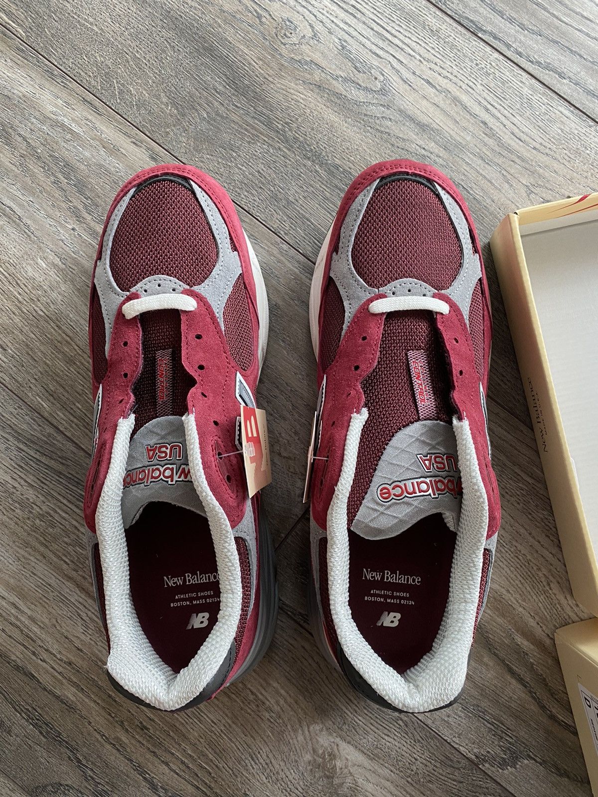 New Balance New Balance x Teddy Santis 990v3 1st Collection Size US 10 / EU 43 - 4 Thumbnail