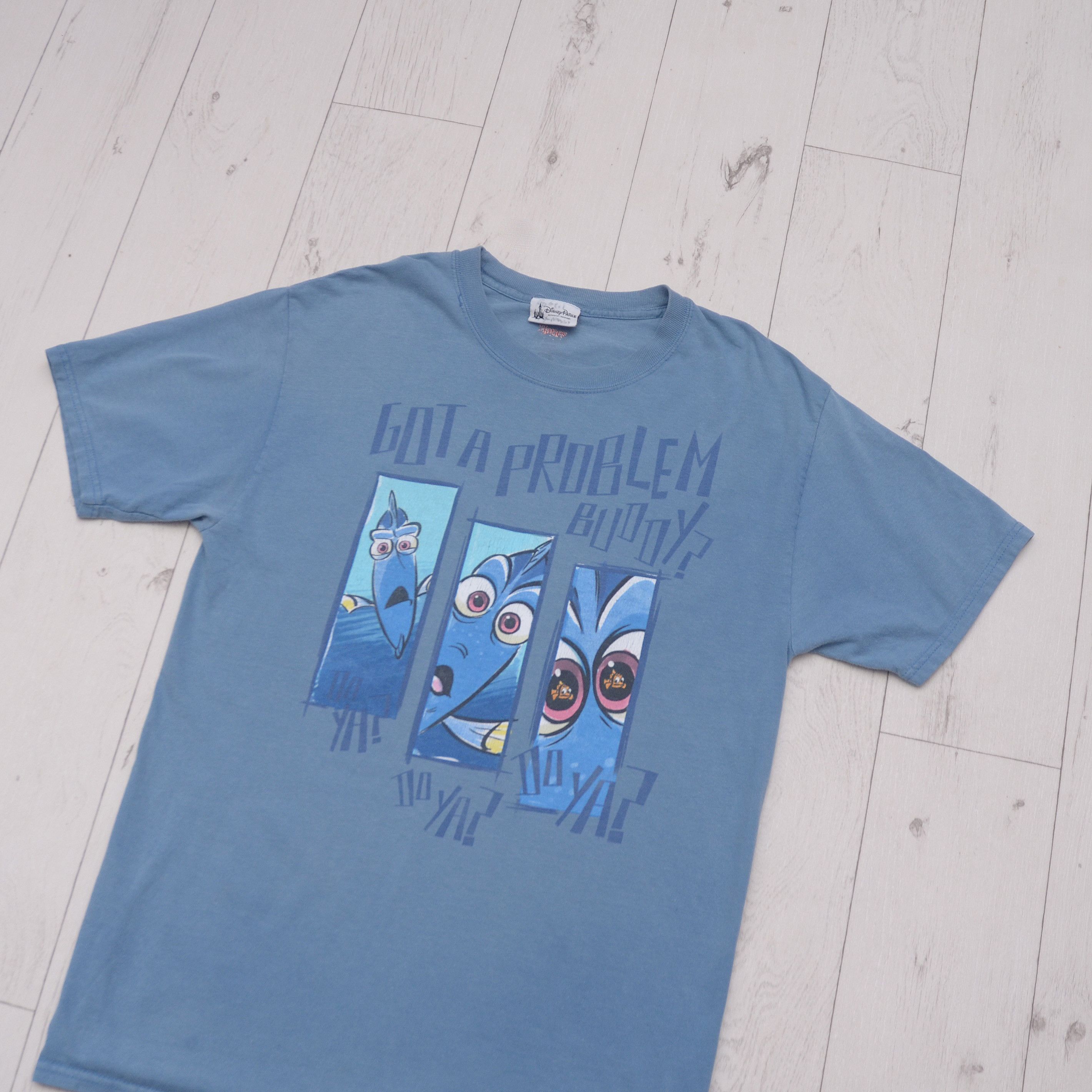 Disney × Vintage Disney Parks Finding Nemo Dory Got A Problem Buddy T-Shirt Size US S / EU 44-46 / 1 - 3 Thumbnail