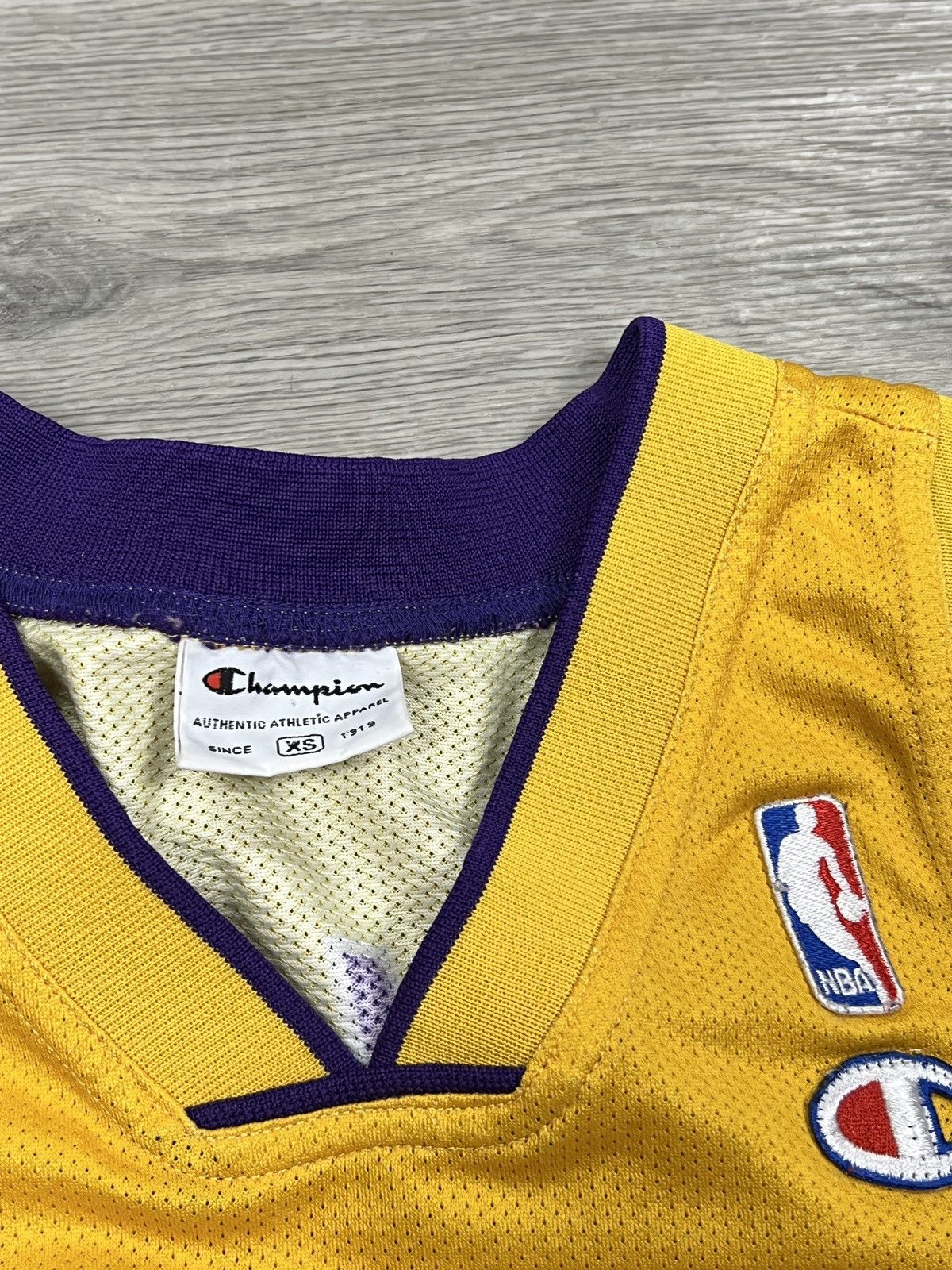 Champion Vintage Champion Los Angeles Lakers Kobe Bryant NBA Jersey Size US XS / EU 42 / 0 - 3 Thumbnail