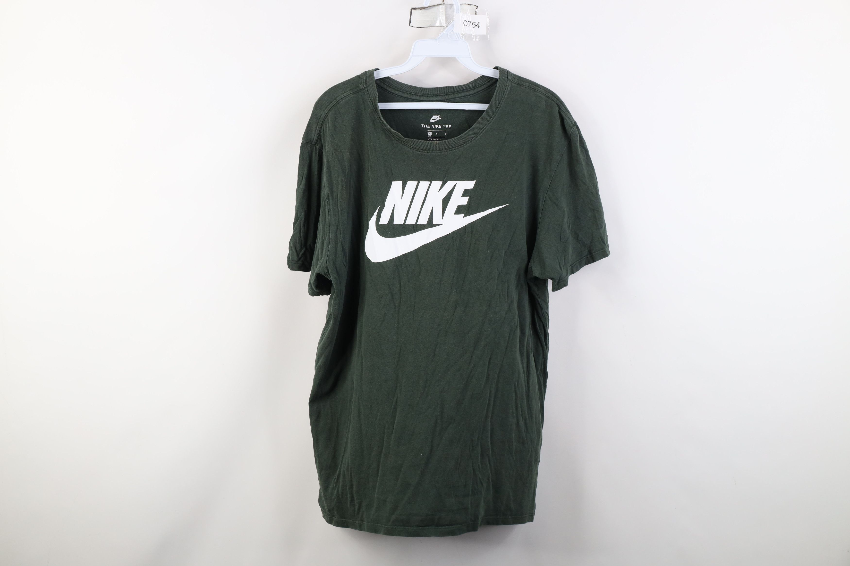 Nike Vintage Y2K Nike Center Big Swoosh Short Sleeve T-Shirt Size US L / EU 52-54 / 3 - 1 Thumbnail