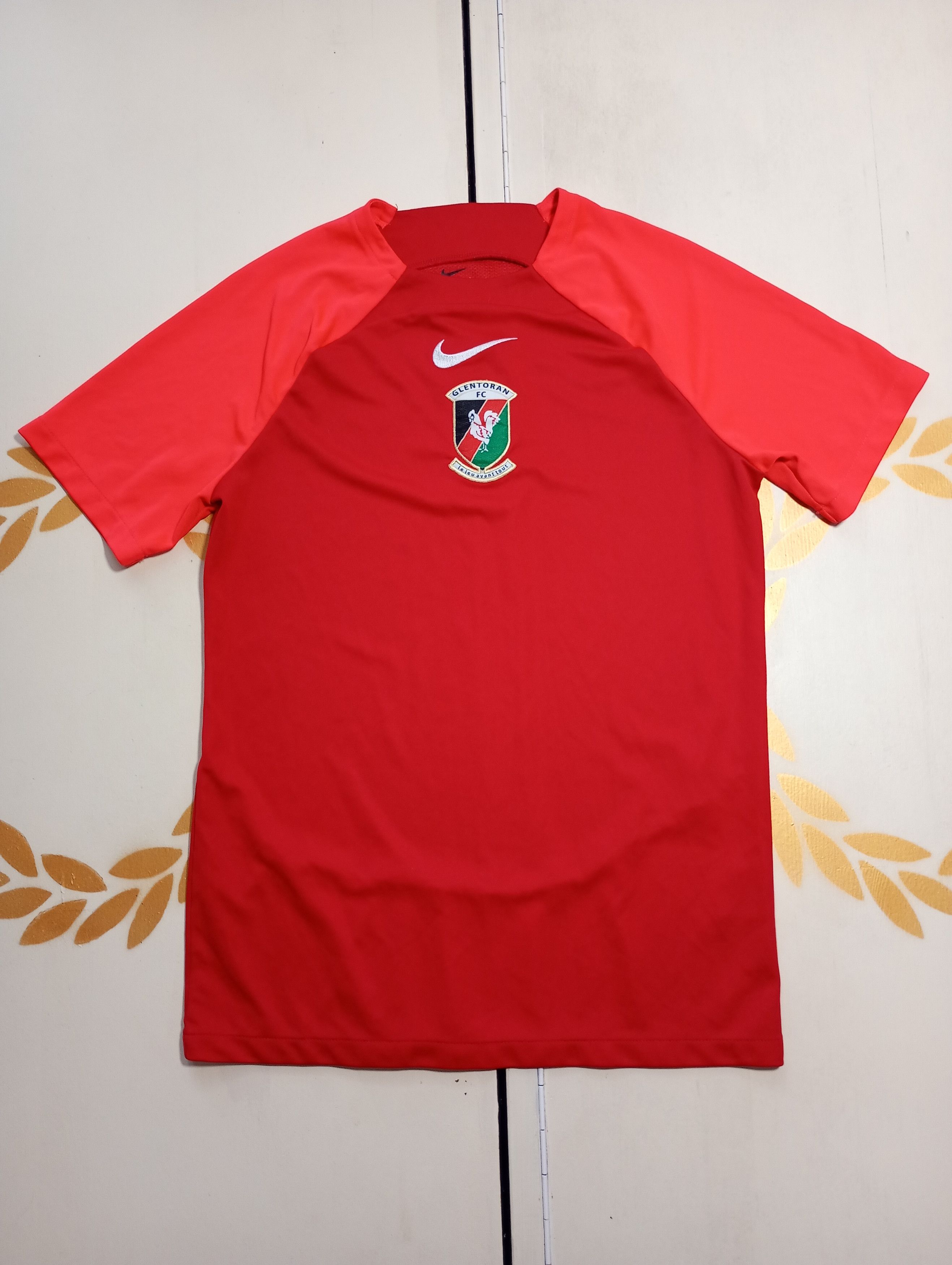 Nike Nike Glentoran FC Training Jersey 2022-2023 Size US M / EU 48-50 / 2 - 2 Thumbnail