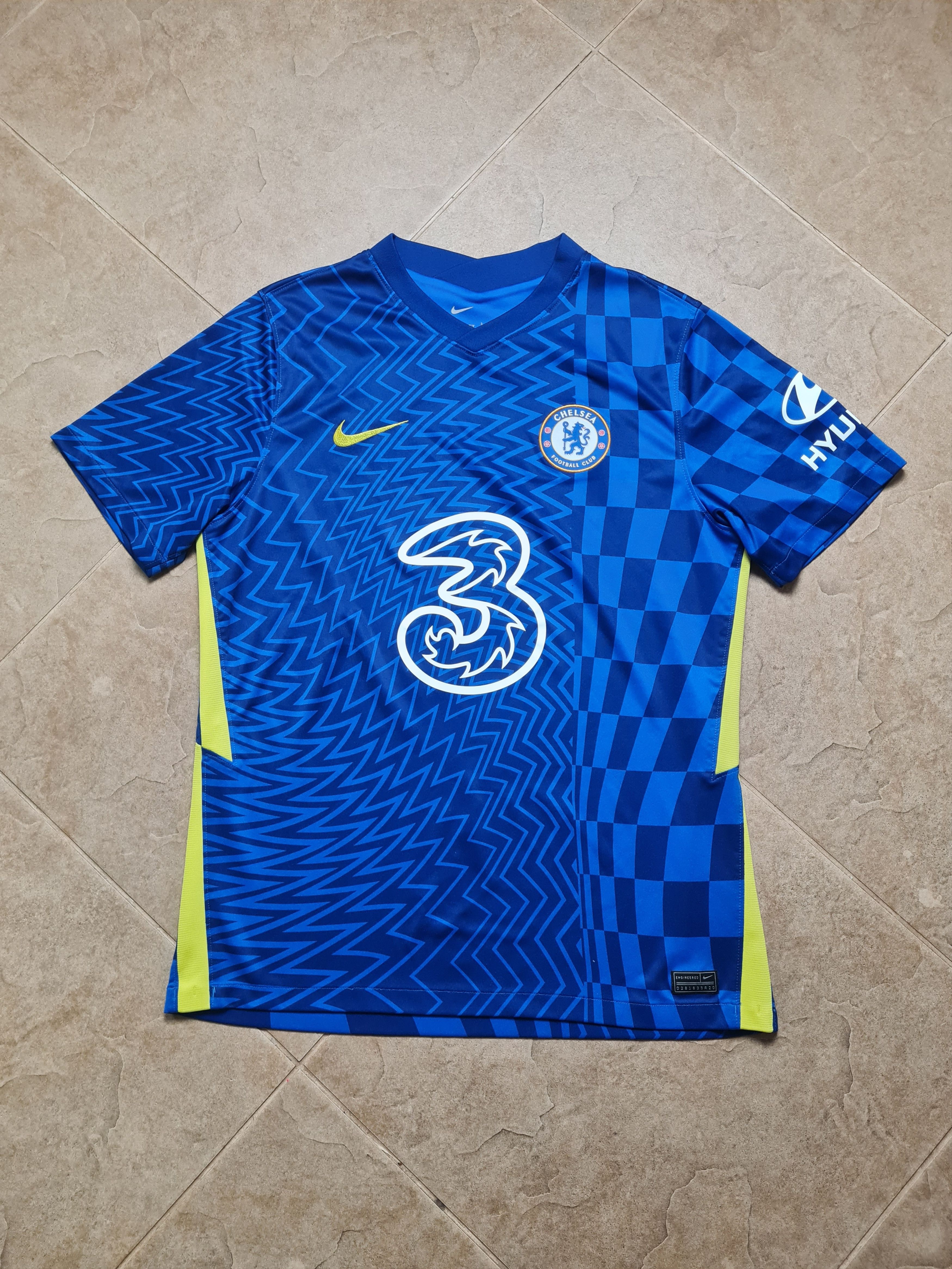 Nike JERSEY CHELSEA 2021/2022 HOME SHIRT NIKE SOCCER Size L Size US L / EU 52-54 / 3 - 6 Thumbnail