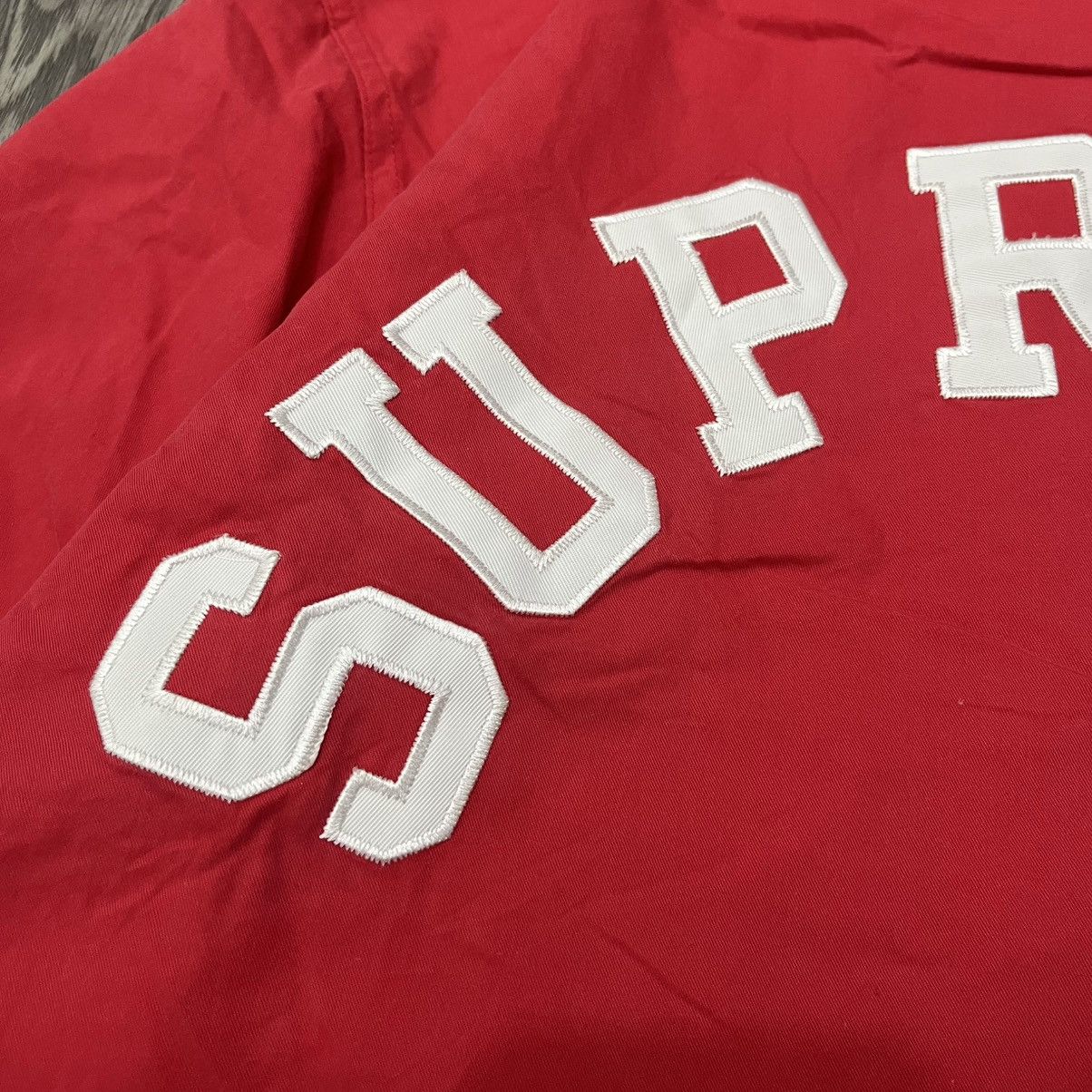 Champion × Supreme SS16 Supreme x Champion Windbreaker Hooded Red Size US S / EU 44-46 / 1 - 11 Thumbnail