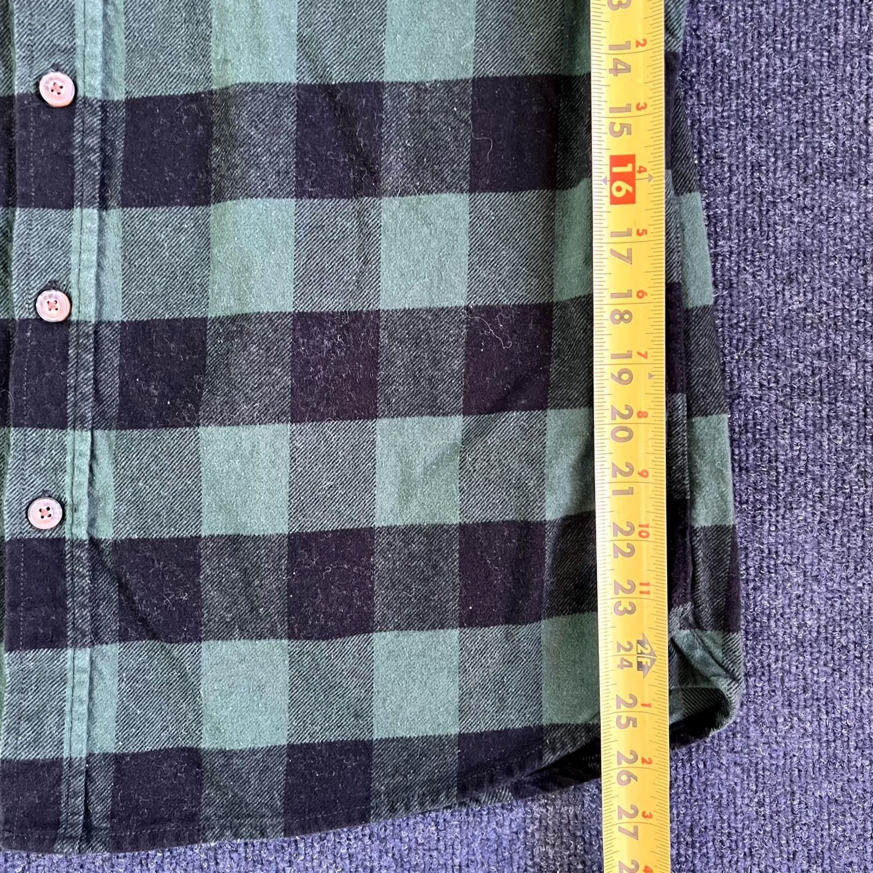 Vintage Jachs MFG Flannel Shirt Mens Large Green Plaid Long Sleeve Button-Up Workwear Size US L / EU 52-54 / 3 - 6 Thumbnail