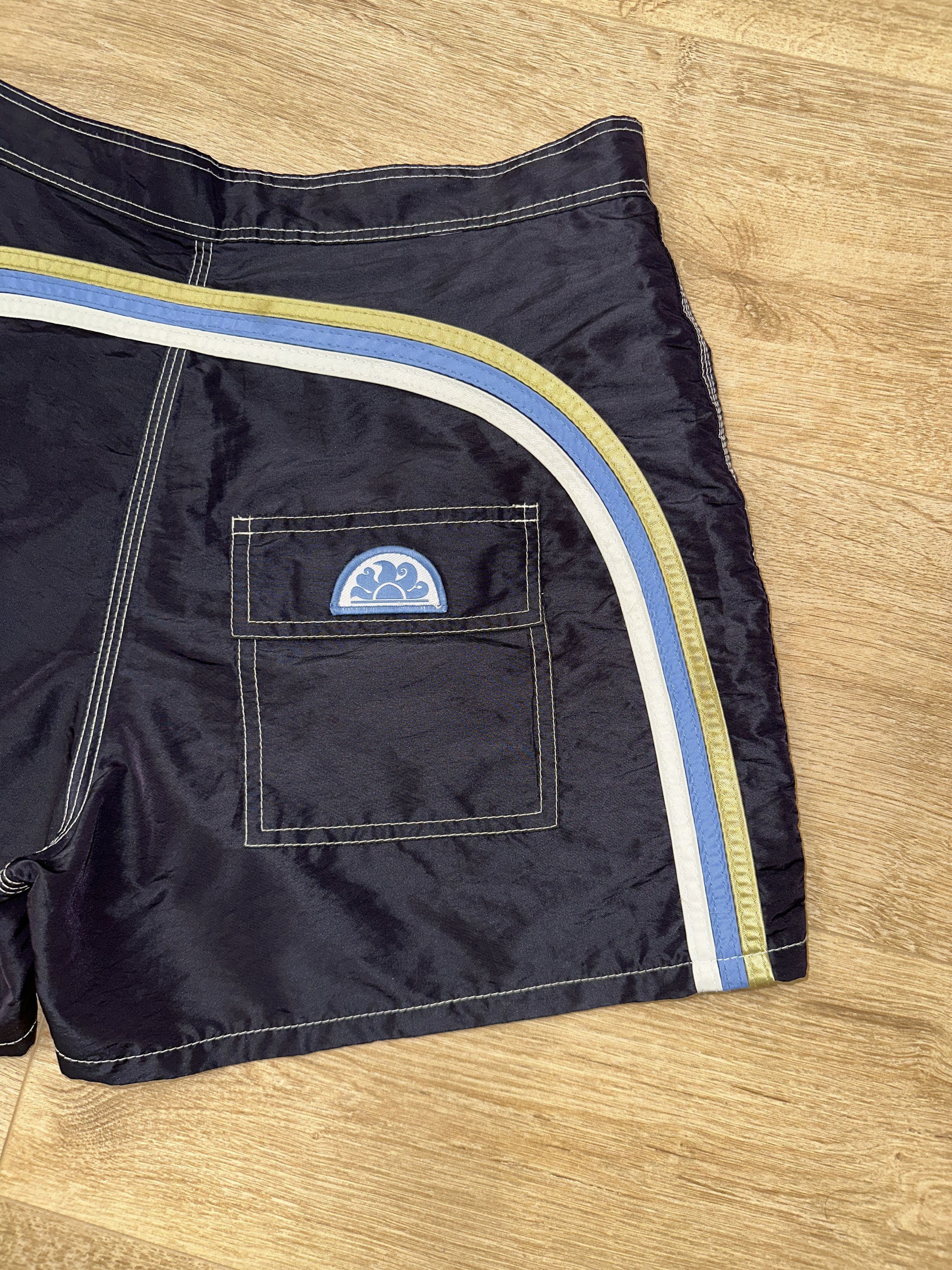 Sundek Sundek 32 Swim Shorts Black Rainbow Arc Surf Trunks Size 32 Size US 32 / EU 48 - 6 Thumbnail