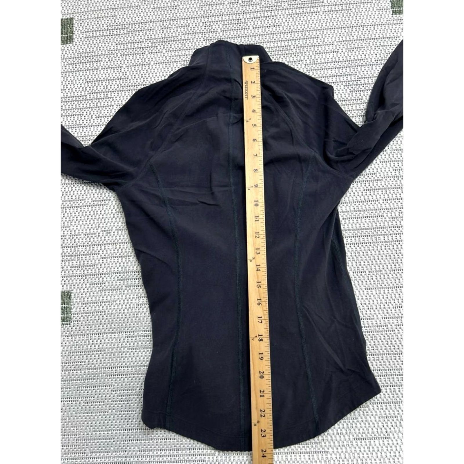Athleta Athleta Jacket Womens XS Black Salutation Nylon Stretch Quick Drying Full Zip Size XS / US 0-2 / IT 36-38 - 4 Thumbnail