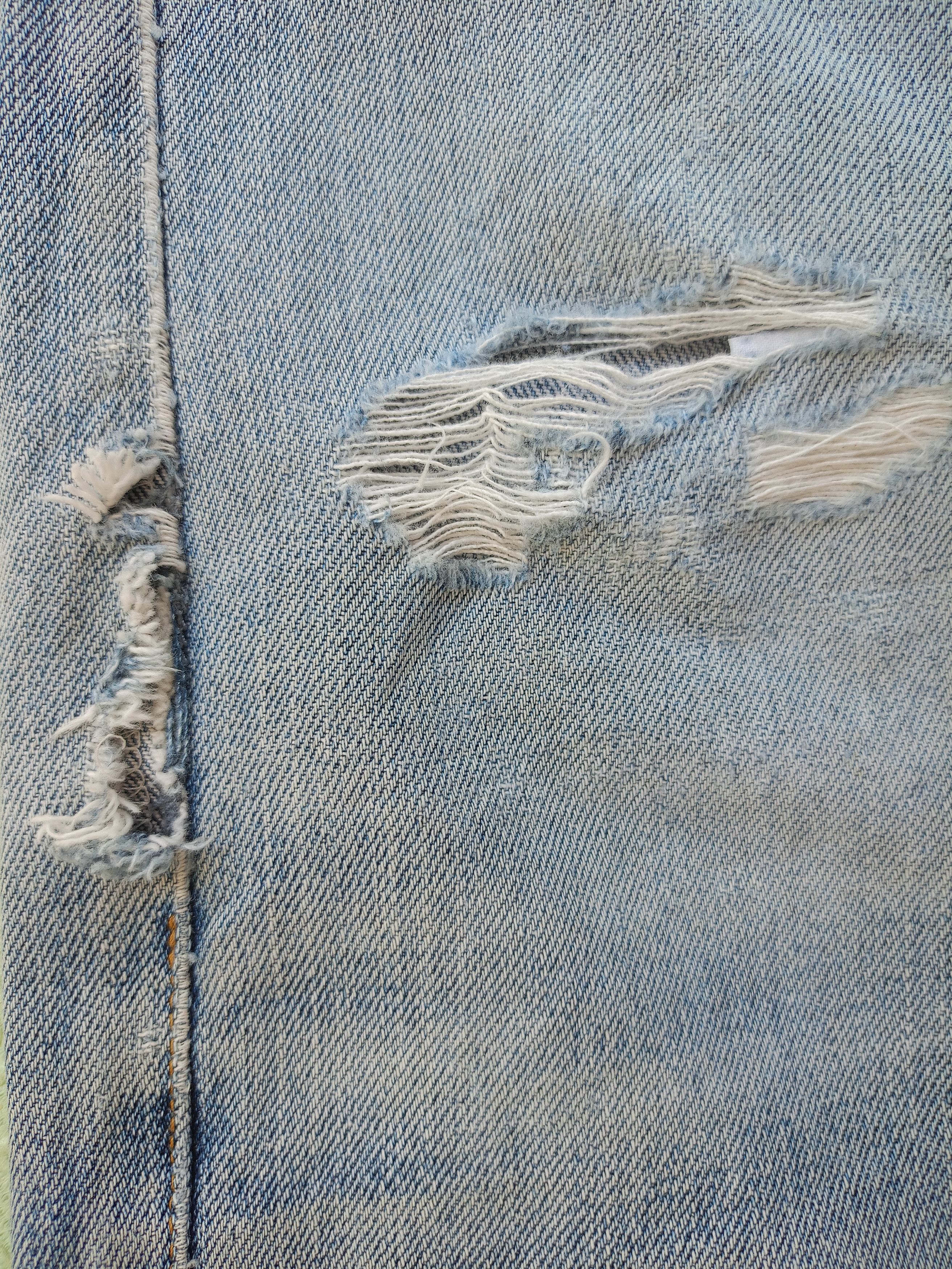 UNIQLO Distressed, Cropped Wide Leg Streetwear Denim