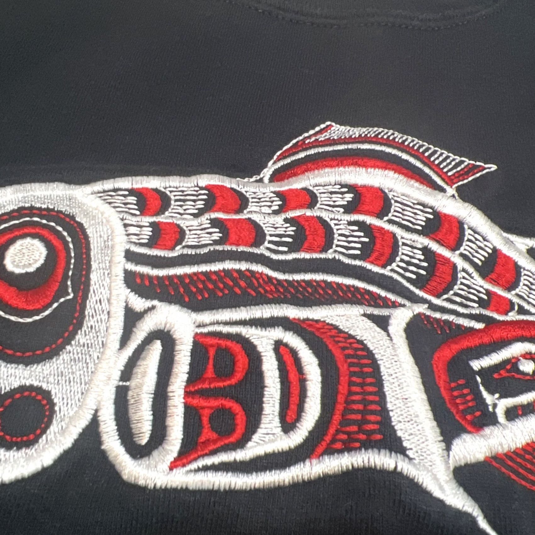 Jerzees VINTAGE Jerzees Alaska Sweatshirt Men L Black Cotton Fleece Embroidered Fish Formline Art Crew Neck Heavyweight Pullover USA Winter Fall Spring Size US L / EU 52-54 / 3 - 4 Thumbnail