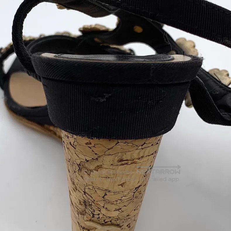 Chanel Chanel Black camelia one-character buckle slope heel sanda Size US 8 / IT 38 - 9 Thumbnail