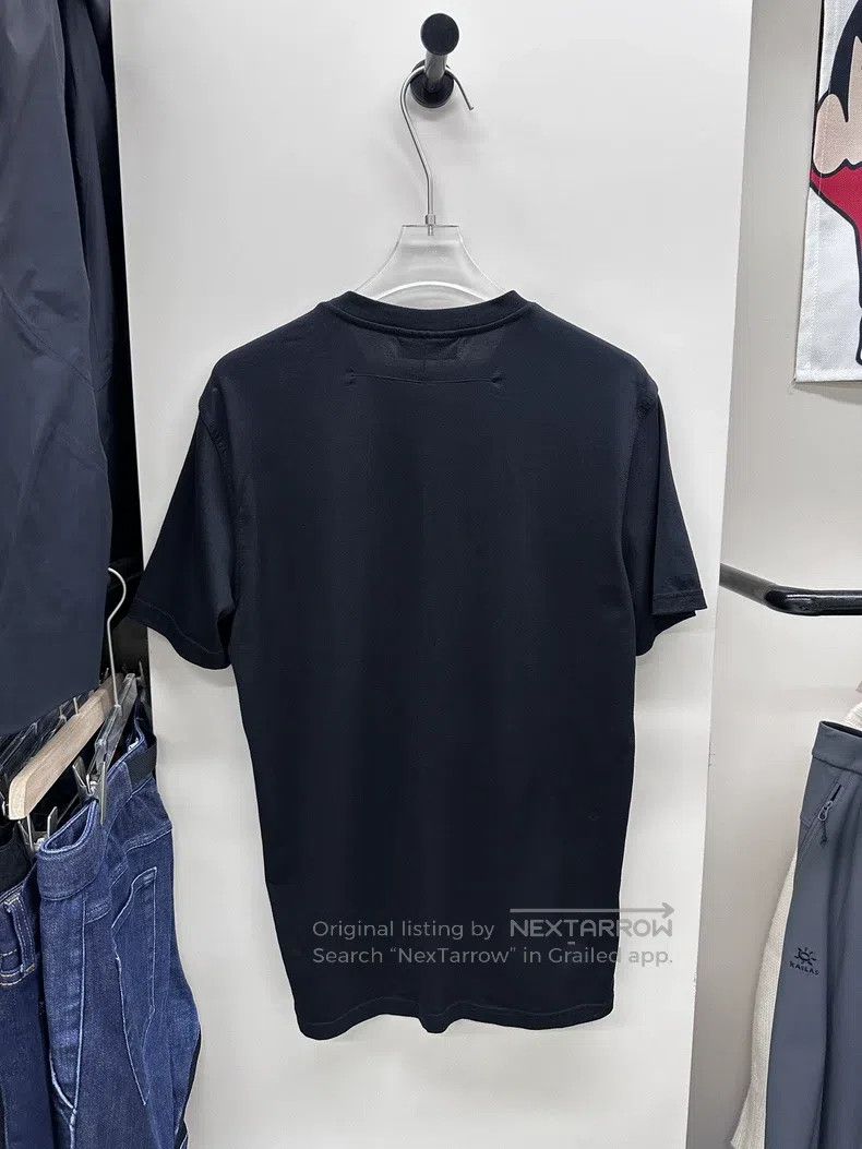 Givenchy Givenchy Classic Deer Black Short Sleeve T-Shirt Size US L / EU 52-54 / 3 - 2 Thumbnail
