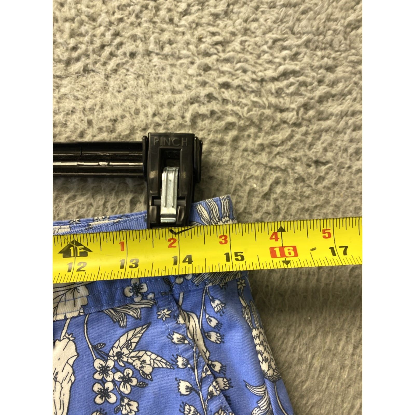 Gap Gap Womens Shorts 4 Blue Floral Summer Short Chino Pockets Button 87-96 Size 32" / US 10 / IT 46 - 4 Thumbnail