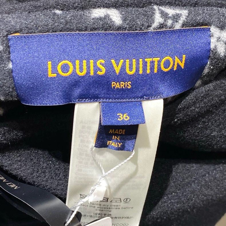 Louis Vuitton Louis Vuitton Black presbyopic print reversible coat Size XS / US 0-2 / IT 36-38 - 5 Thumbnail