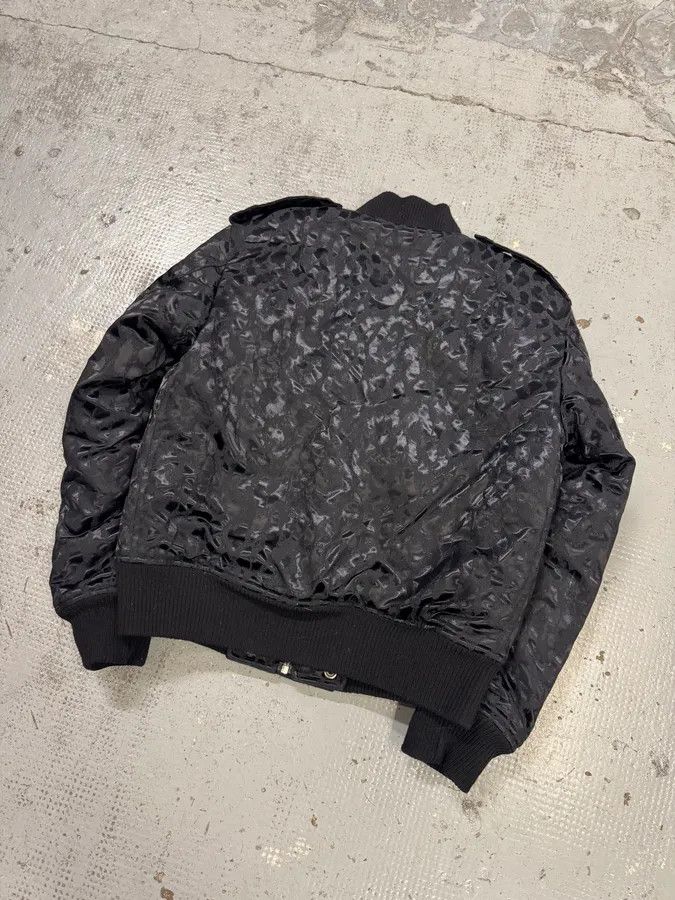 Saint Laurent Paris FW2016 Saint Laurent Black Bomber Nylon Leopard Print Jacket Size XS / US 0-2 / IT 36-38 - 6 Thumbnail