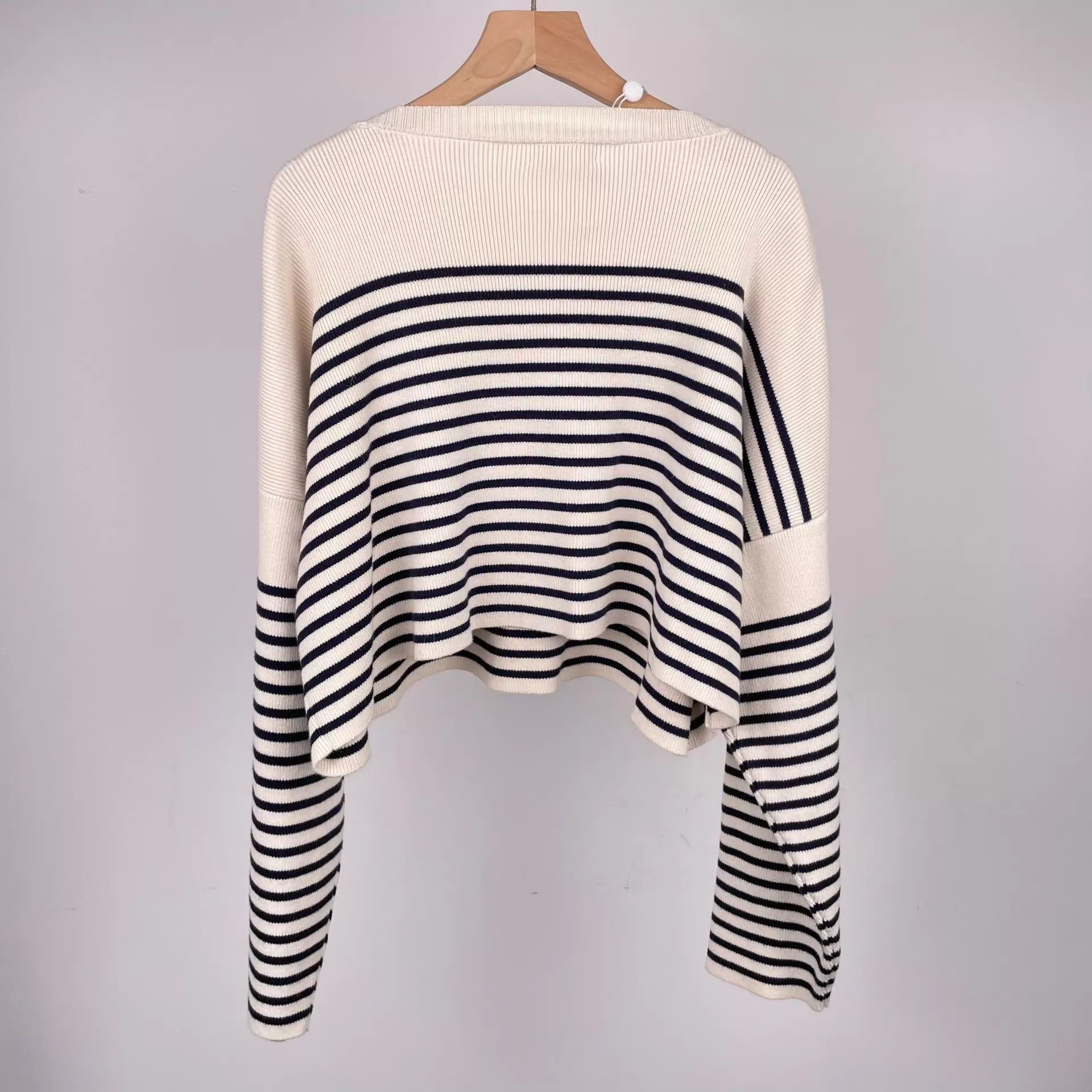 Celine Celine Black and White Striped Sweater S Size S / US 4 / IT 40 - 2 Thumbnail