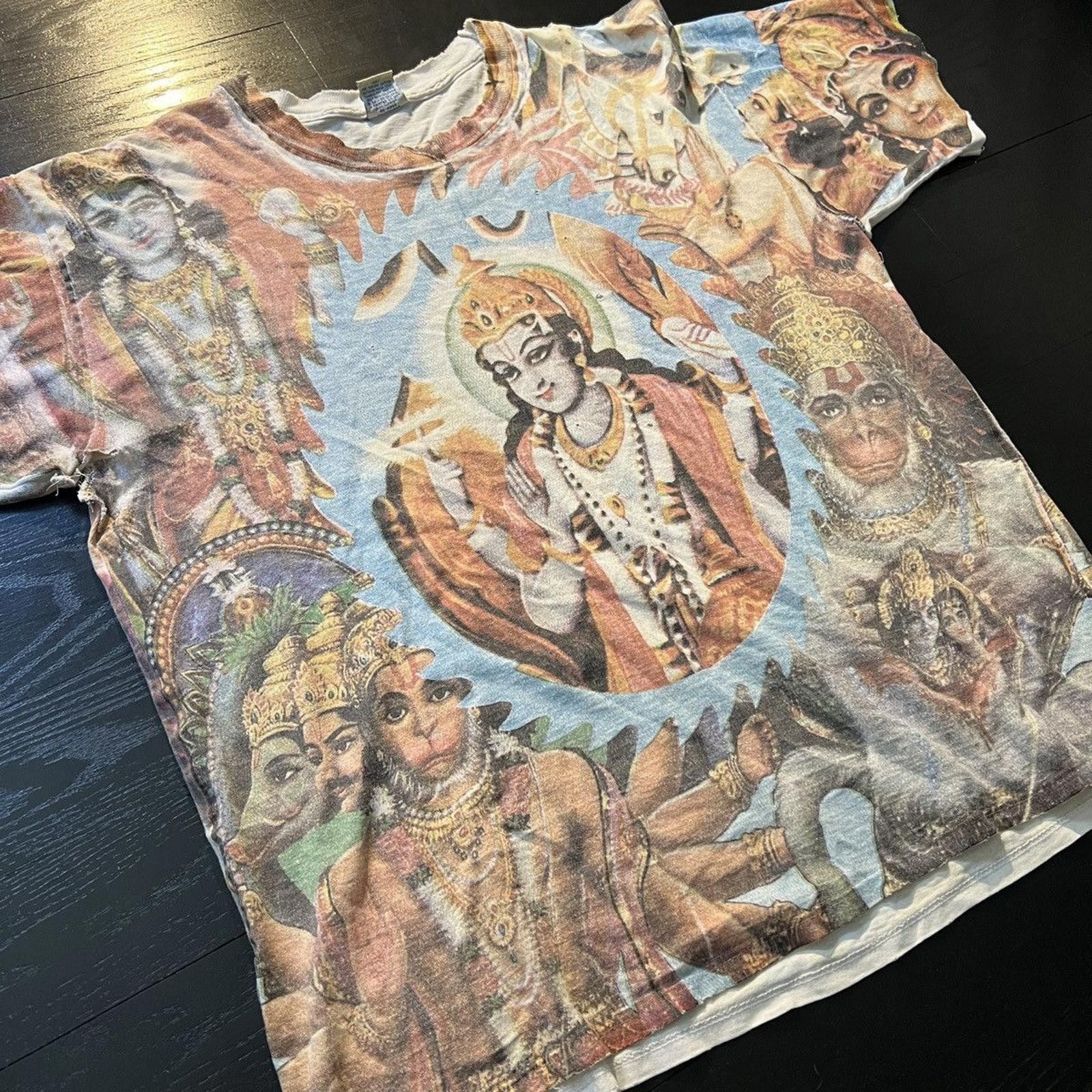 Vintage Vintage Hindu Gods All Over Print Tee Shirt Size US L / EU 52-54 / 3 - 2 Thumbnail