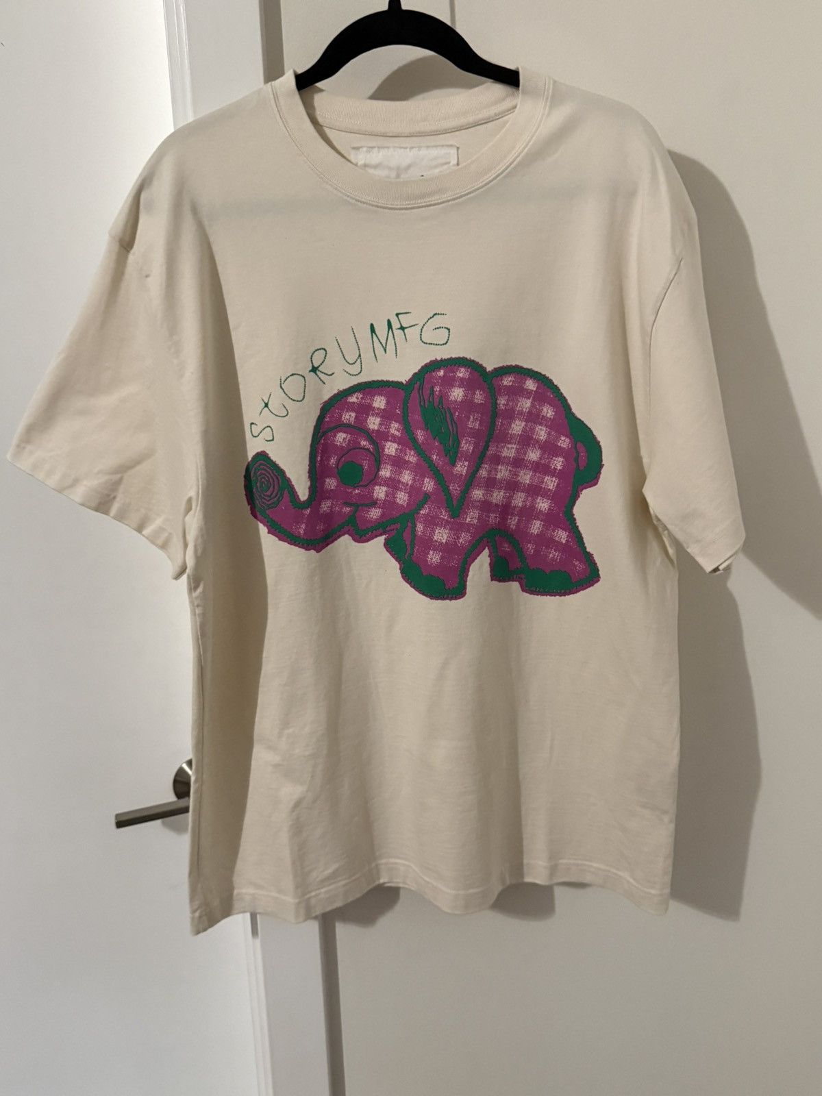 Story Mfg. Story mfg Ecru grateful elephant tee Size US L / EU 52-54 / 3 - 1 Thumbnail