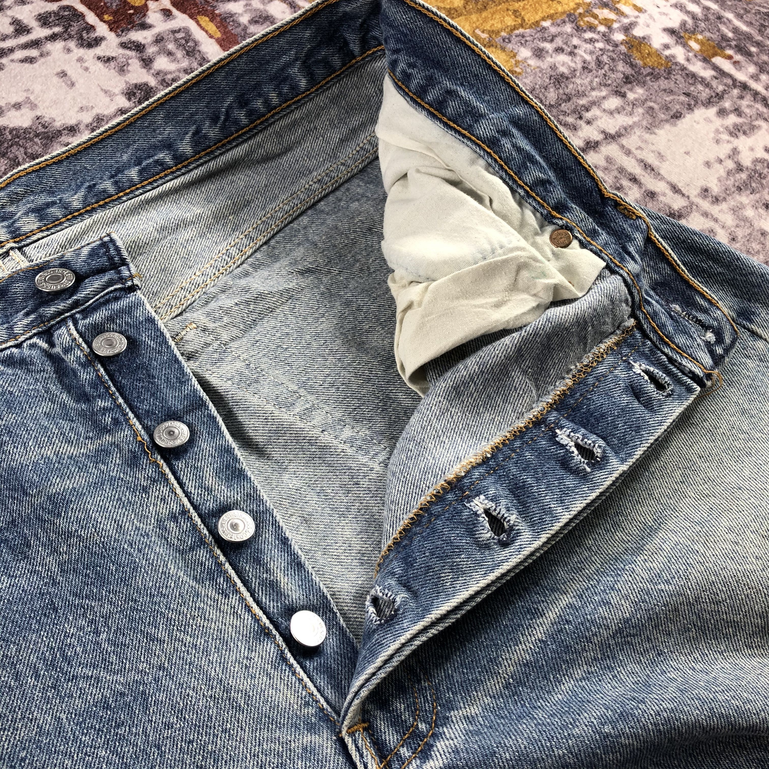 Levi's × Vintage 90s Vintage Blue Wash Levis 501 Jeans-JM3056 Size US 34 / EU 50 - 11 Thumbnail