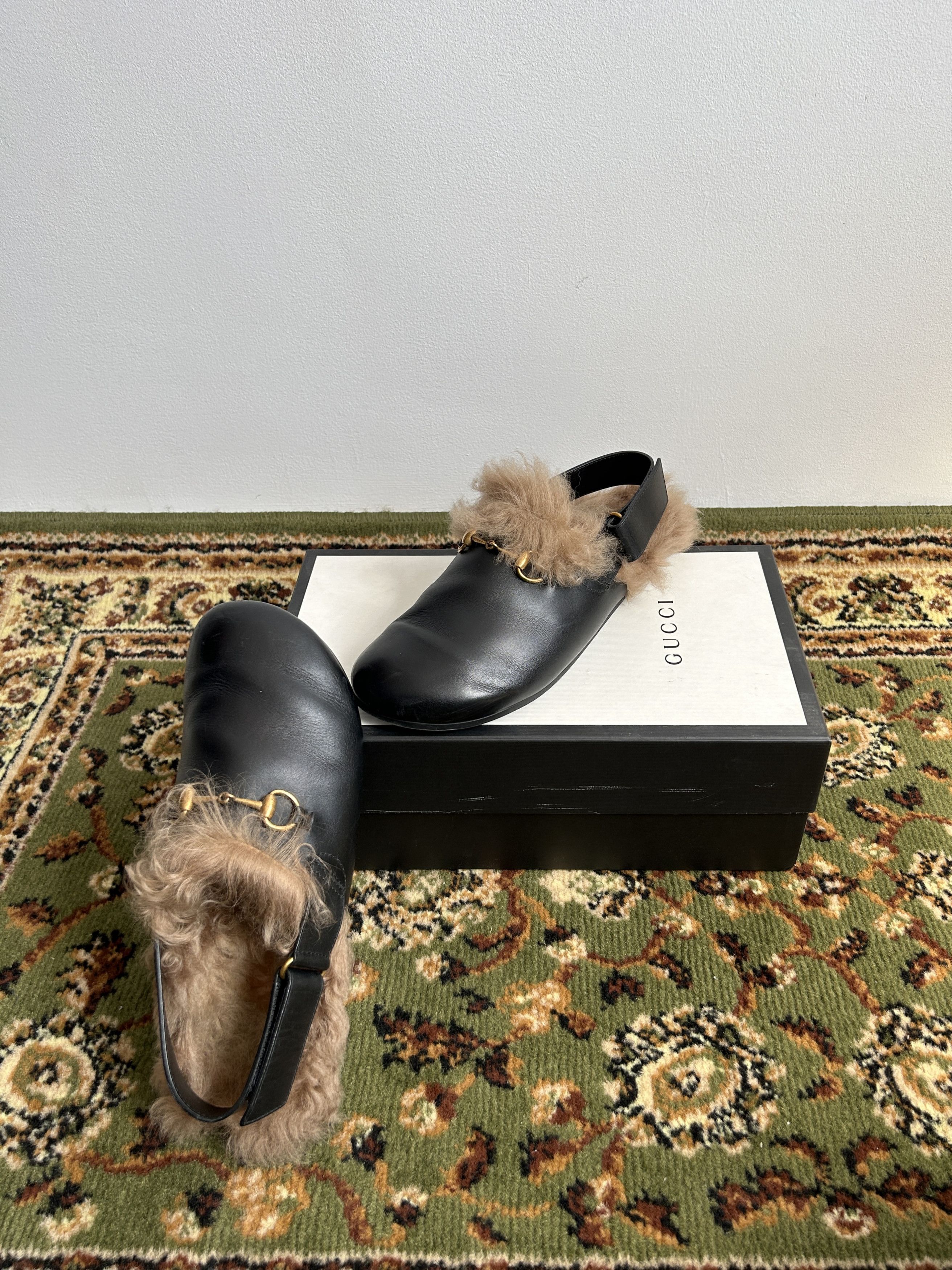 Gucci Gucci princetown horsebit kangaroo fur river clogs 