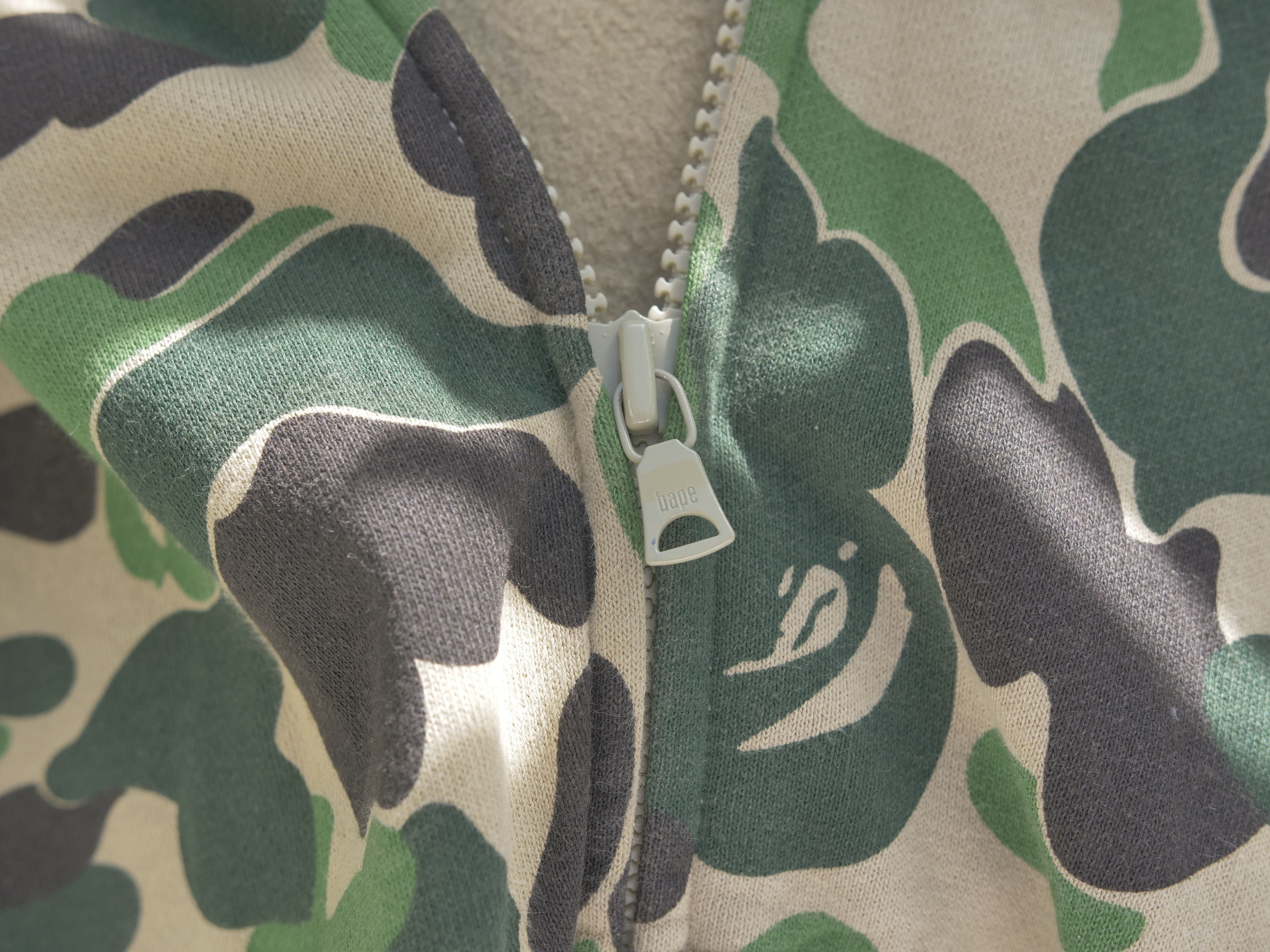 Bape Giant ABC Camo Full Zip Hoodie Size US XL / EU 56 / 4 - 3 Thumbnail
