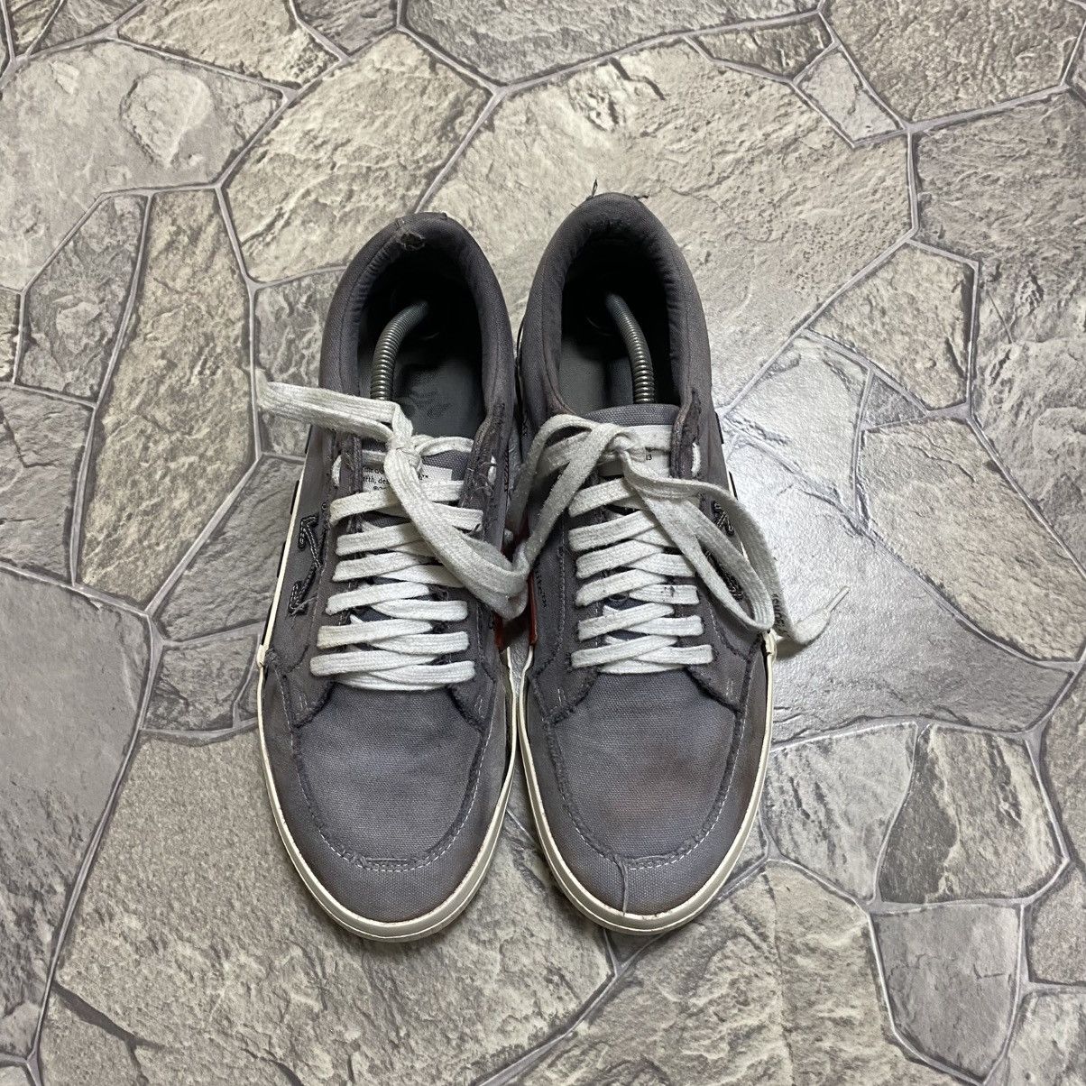 Off-White Off White Vulcanized - Grey suede Size US 10 / EU 43 - 4 Thumbnail