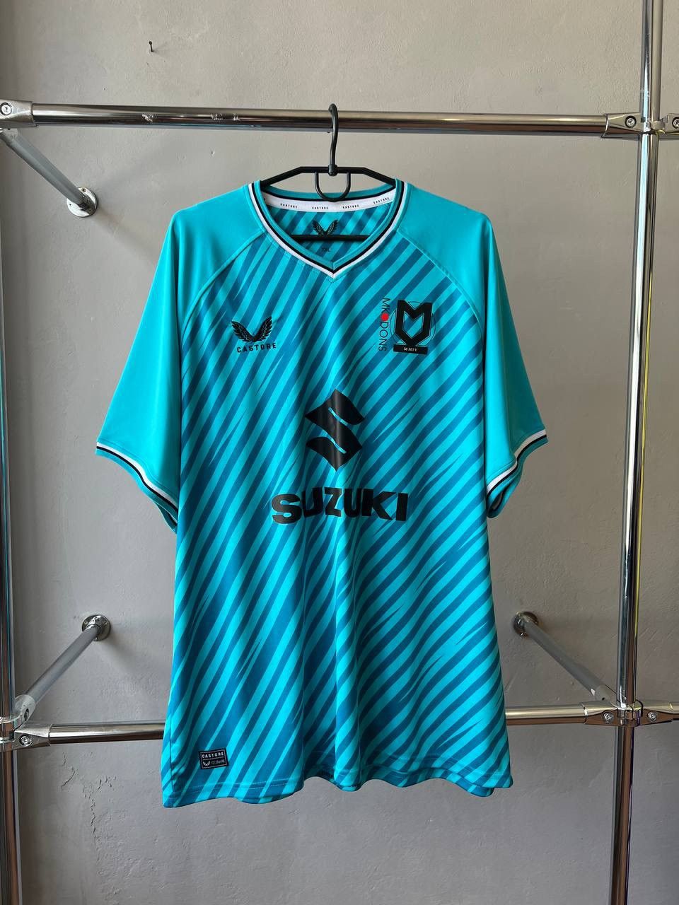 Castore 2023 MK DONS GOALKEEPER 1 SOCCER JERSEY FOOTBALL SHIRT XXL Size US XXL / EU 58 / 5 - 2 Thumbnail