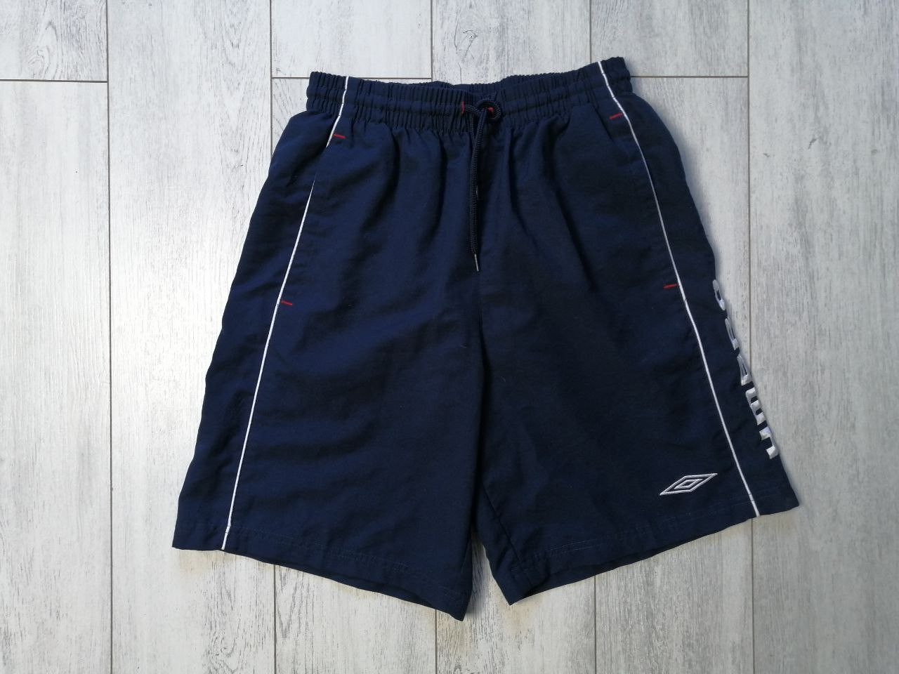 Umbro × Vintage Umbro Vintage Mens Nylon Shorts Size S Size US 30 / EU 46 - 1 Thumbnail