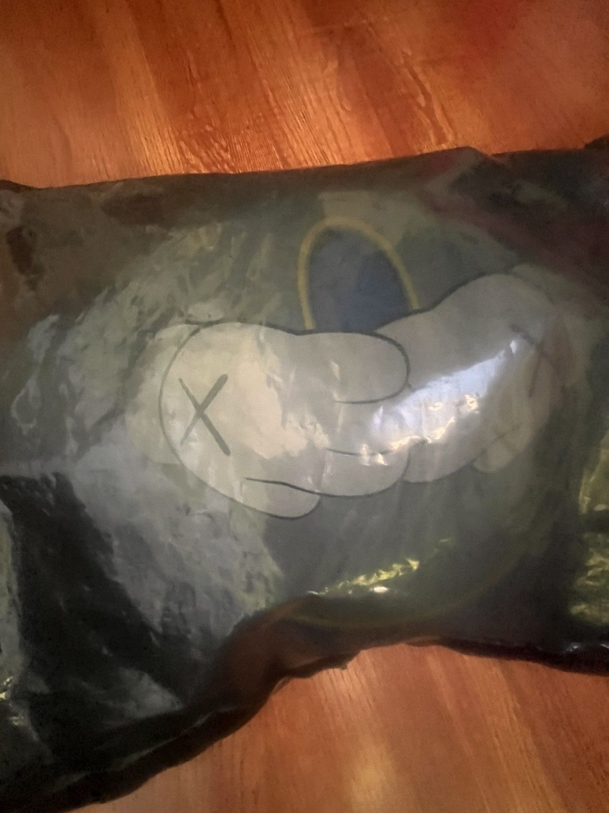 Kaws kaws Original Fake XX Chomper pillow companion BFF Size ONE SIZE - 4 Thumbnail