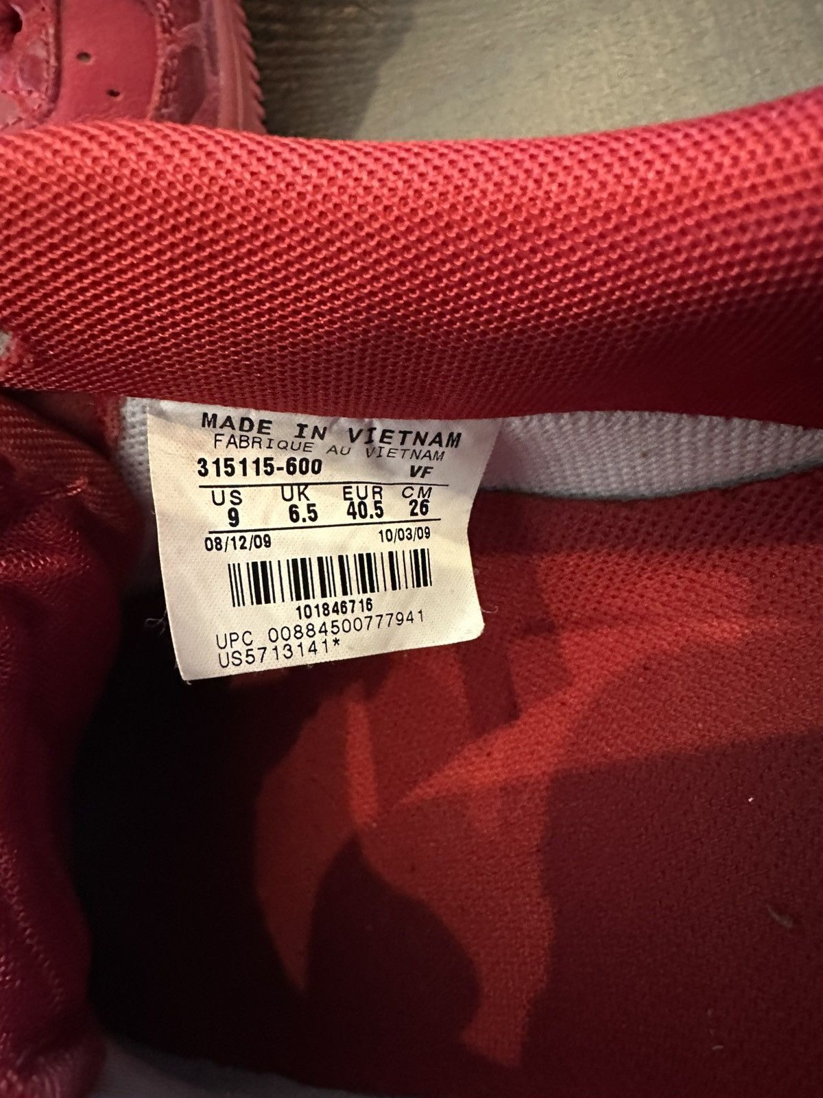 Nike Nike Air Force 1 AF1 Valentine's Day Limited Edition Size 9 Size US 9 / IT 39 - 7 Thumbnail