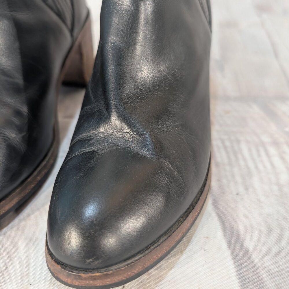 Wolverine Wolverine 1000 Mile W00844 Women 7.5 Black Leather Block He Size US 7.5 / IT 37.5 - 2 Thumbnail