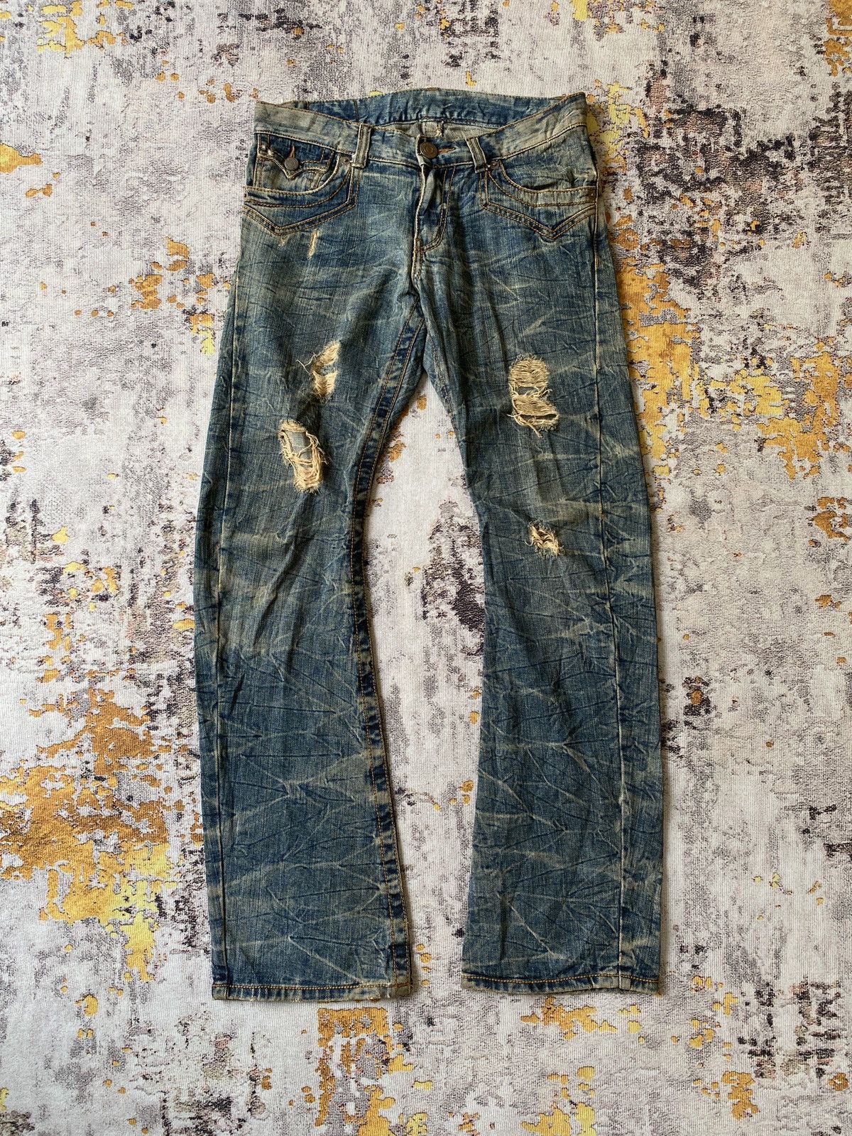 Japanese Brand Rattle Trap Claw Mark Distressed Curve Leg Flare Denim Size US 32 / EU 48 - 1 Thumbnail